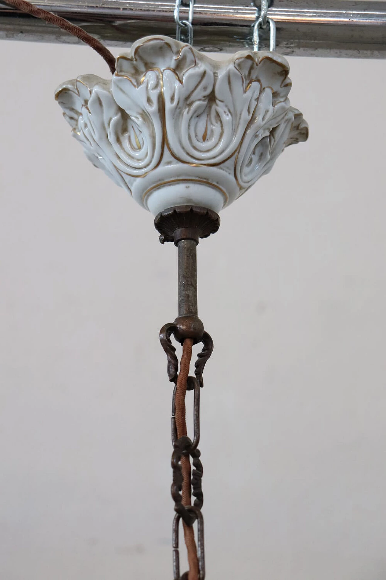 Lampadario in porcellana Capodimonte a cinque luci, anni '40 1277954