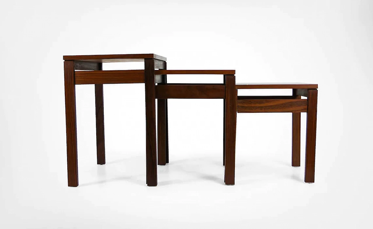3 Stackable coffee tables in rosewood, 60s 1278030