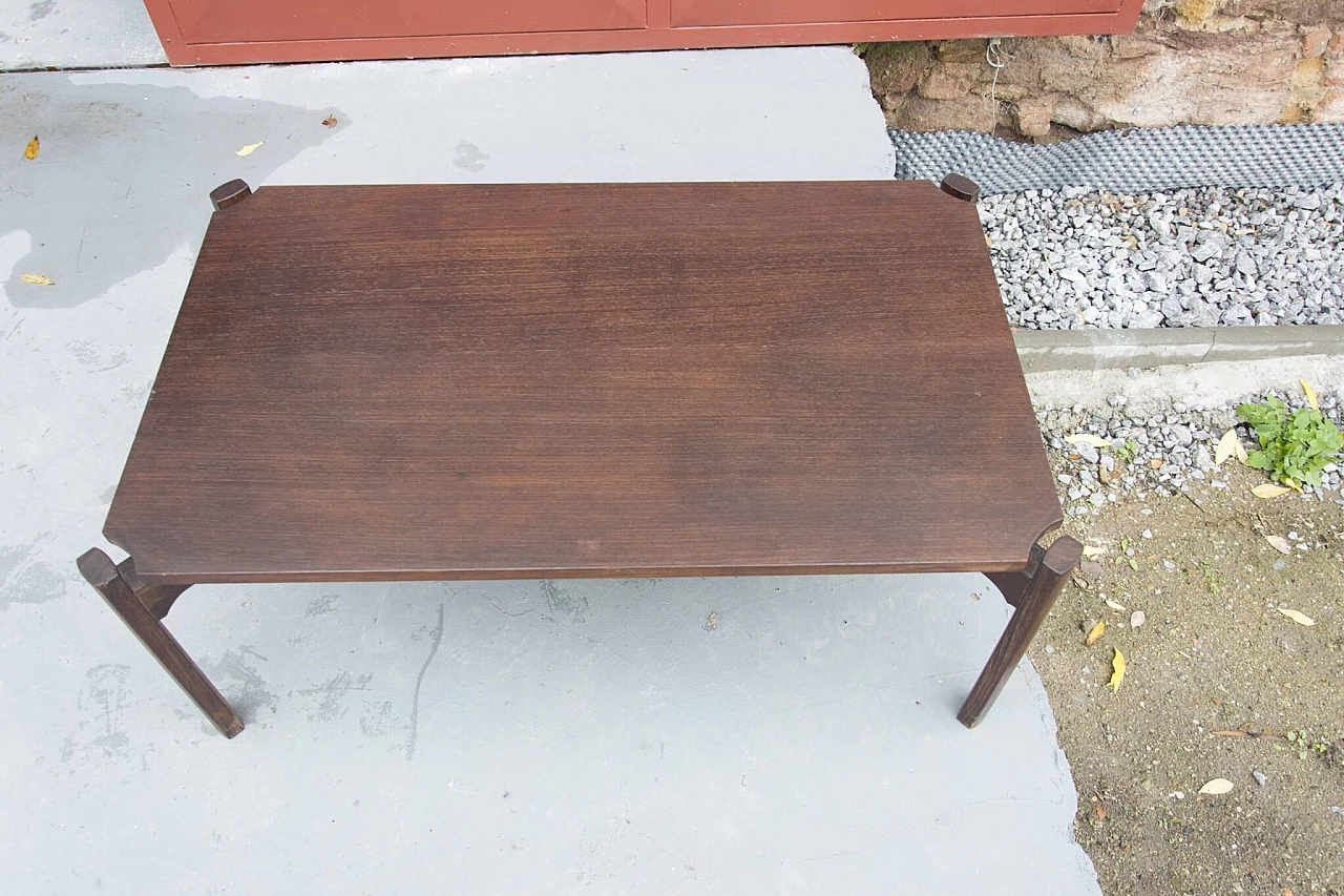 Teak coffee table in the style of Osvaldo Borsani, 70s 1278477