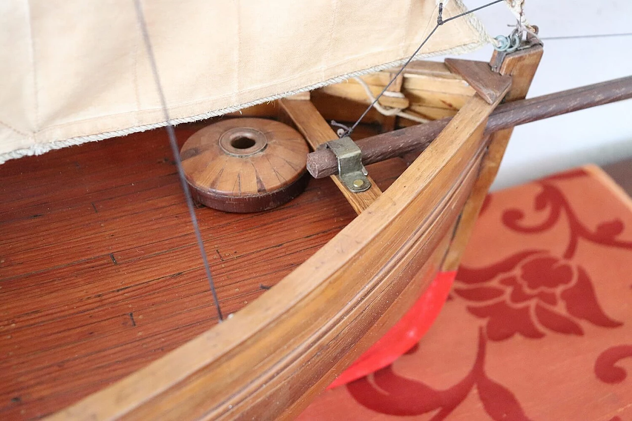 Modellino di una grande barca a vela in legno, anni '30 1279280