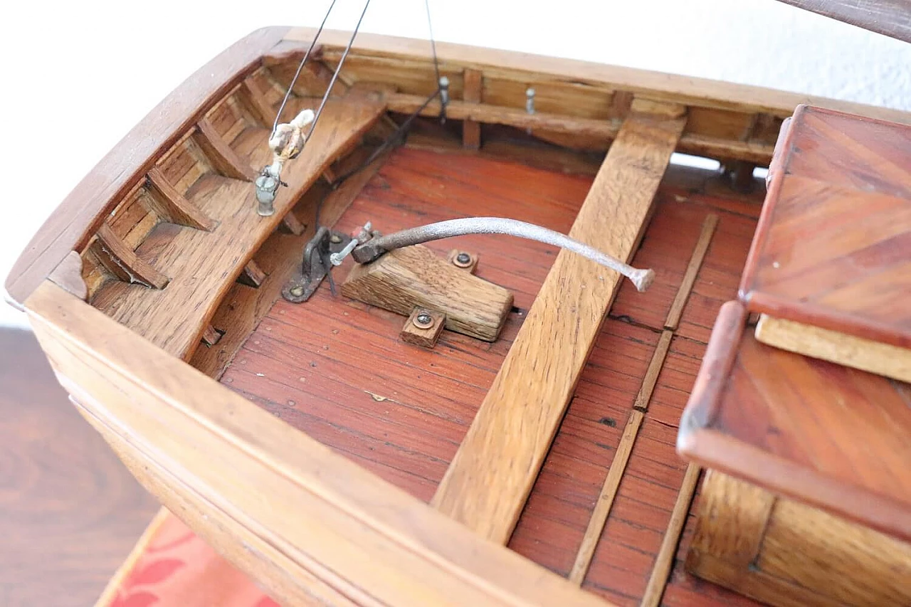 Modellino di una grande barca a vela in legno, anni '30 1279281