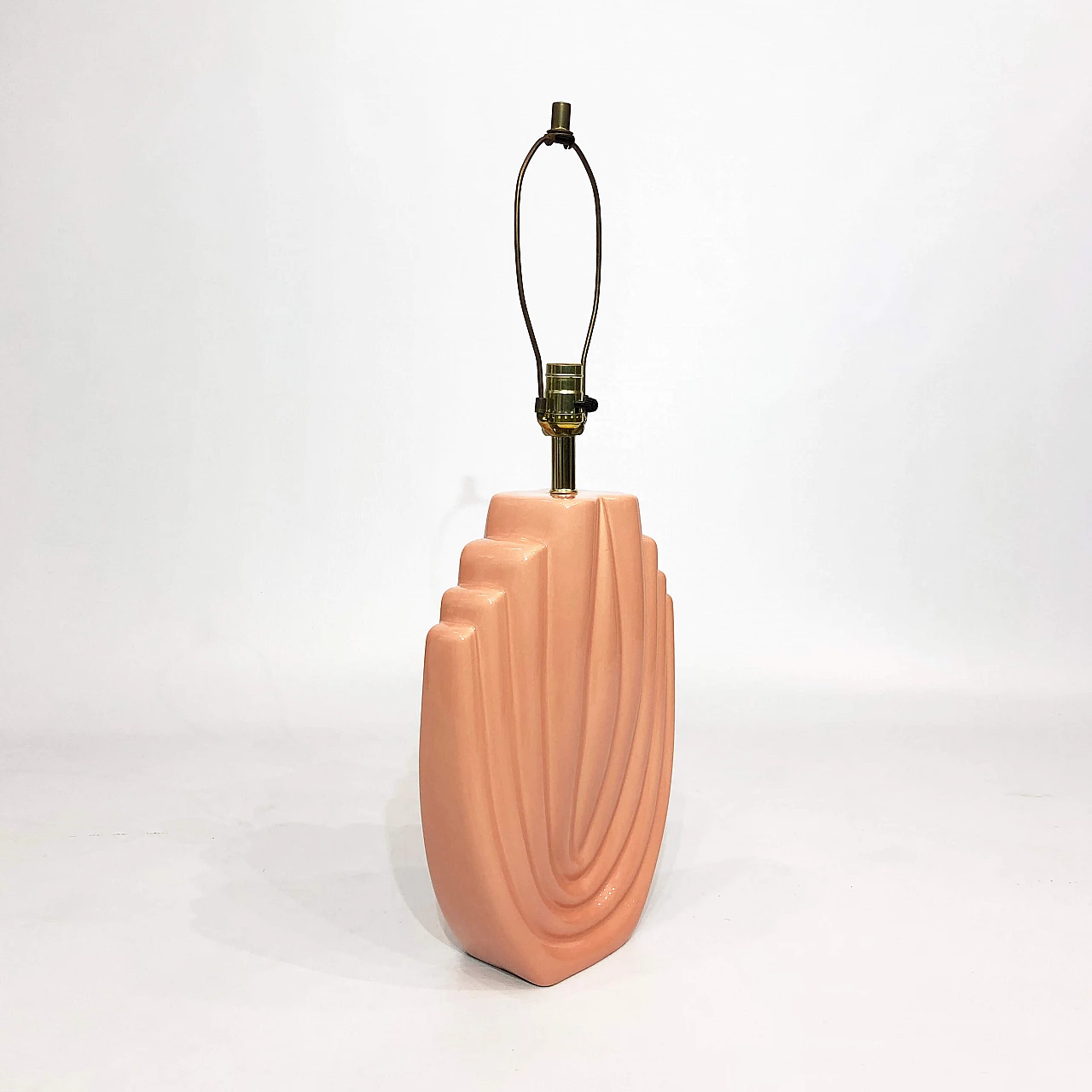 Salmon pink ceramic table lamp, 80s 1279563