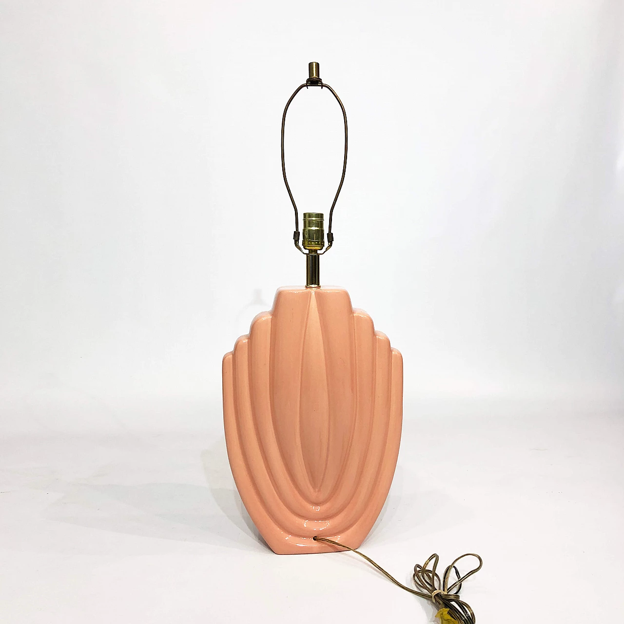 Salmon pink ceramic table lamp, 80s 1279567