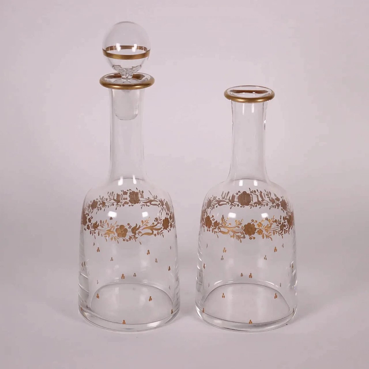 Servizio di bicchieri in cristallo molato e decoro in oro 1279903