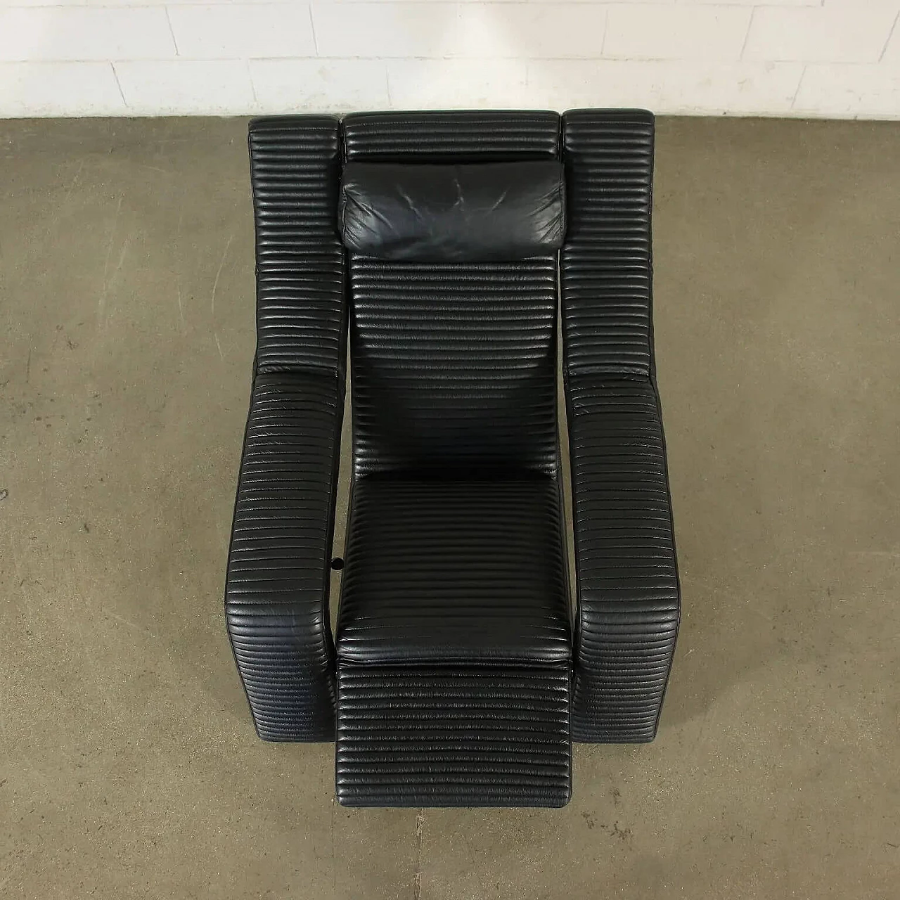 Poltrona Kilkis in metallo laccato e pelle di Tittina Ammannati & Gianpiero Vitteli per Brunati, anni '80 1279986