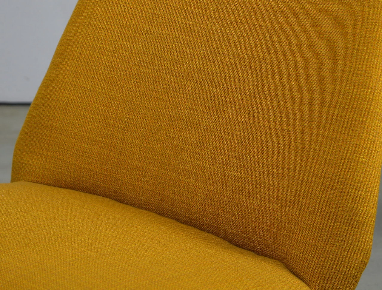 Pair of yellow armchairs by La Permanente Mobili Cantù, 1950s 1280766