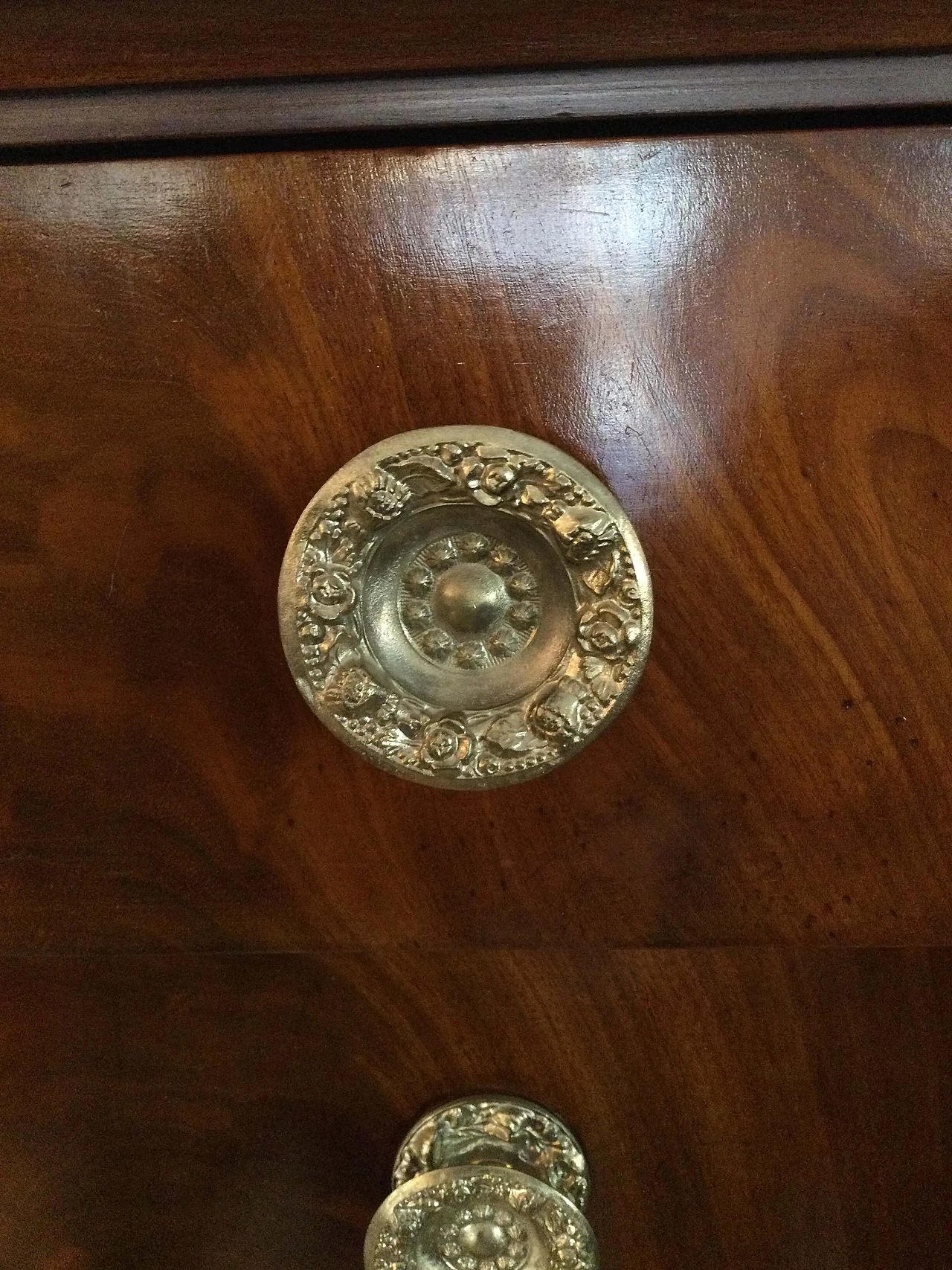 Empire chest of drawers in mahogany feathers, 19th century 1282599