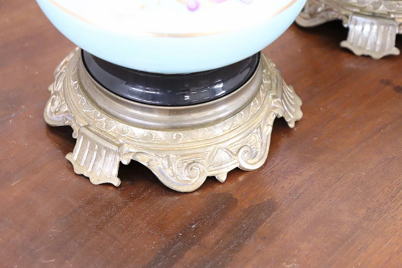 Coppia di lampade da tavolo antiche ad olio dipinte a mano, dell' '800 1282852