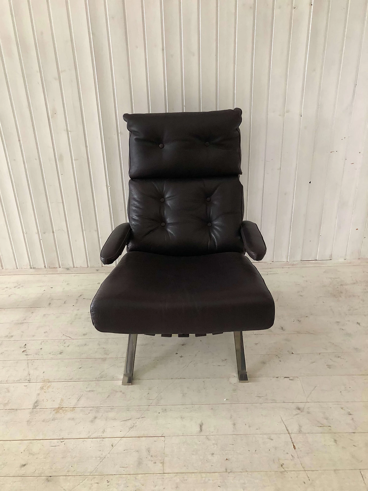 Black leather and steel tilting armchair, early 2000s 1284070