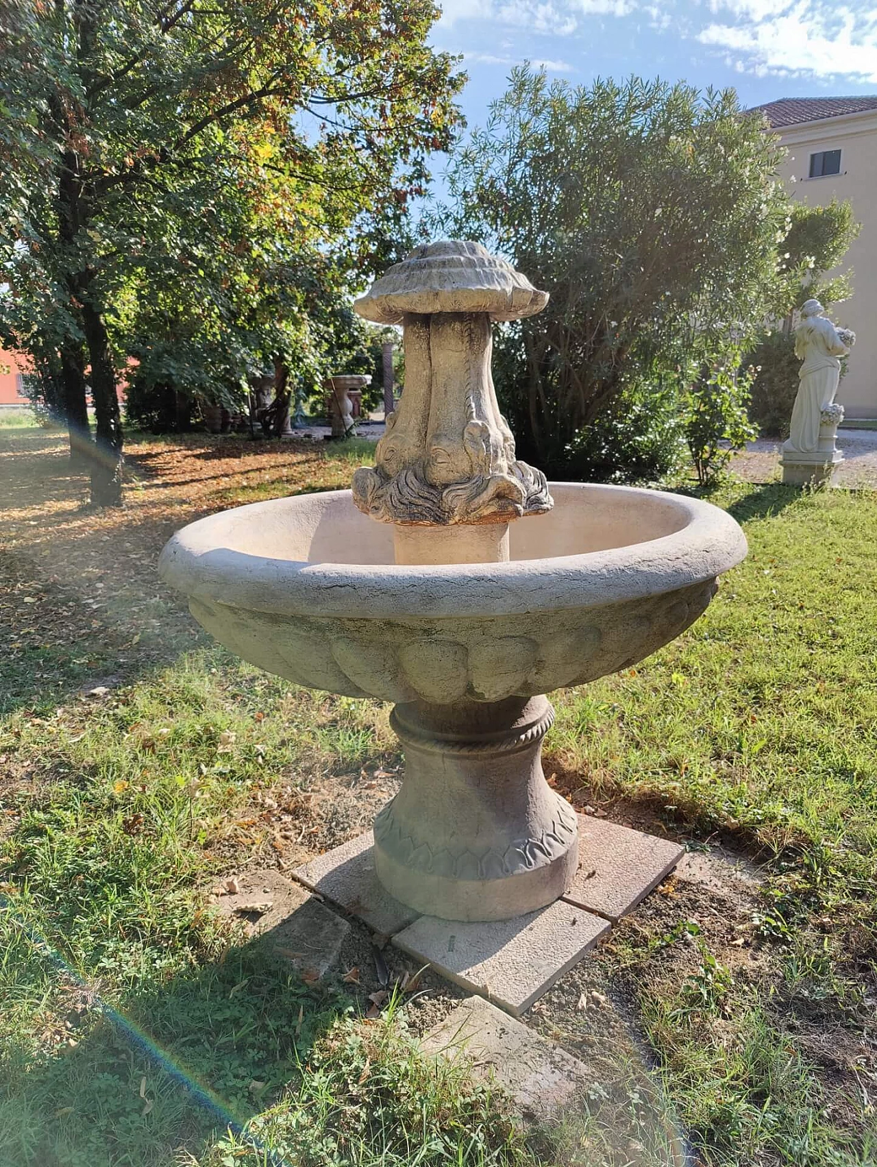 Fountain in Verdello marble, 19th century 1302406