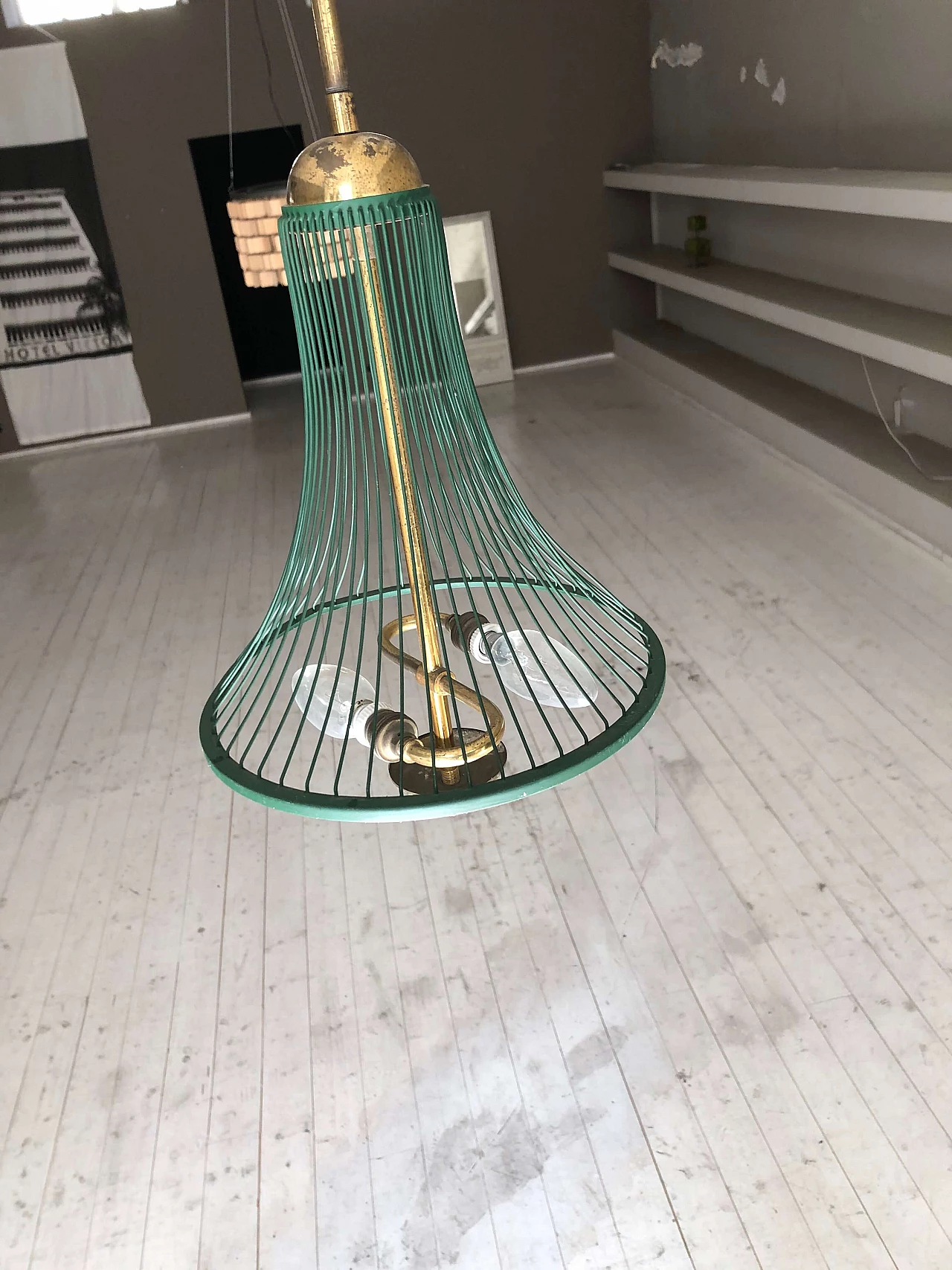 Lampada da soffitto in metallo dorato e verde, anni '50 1302421