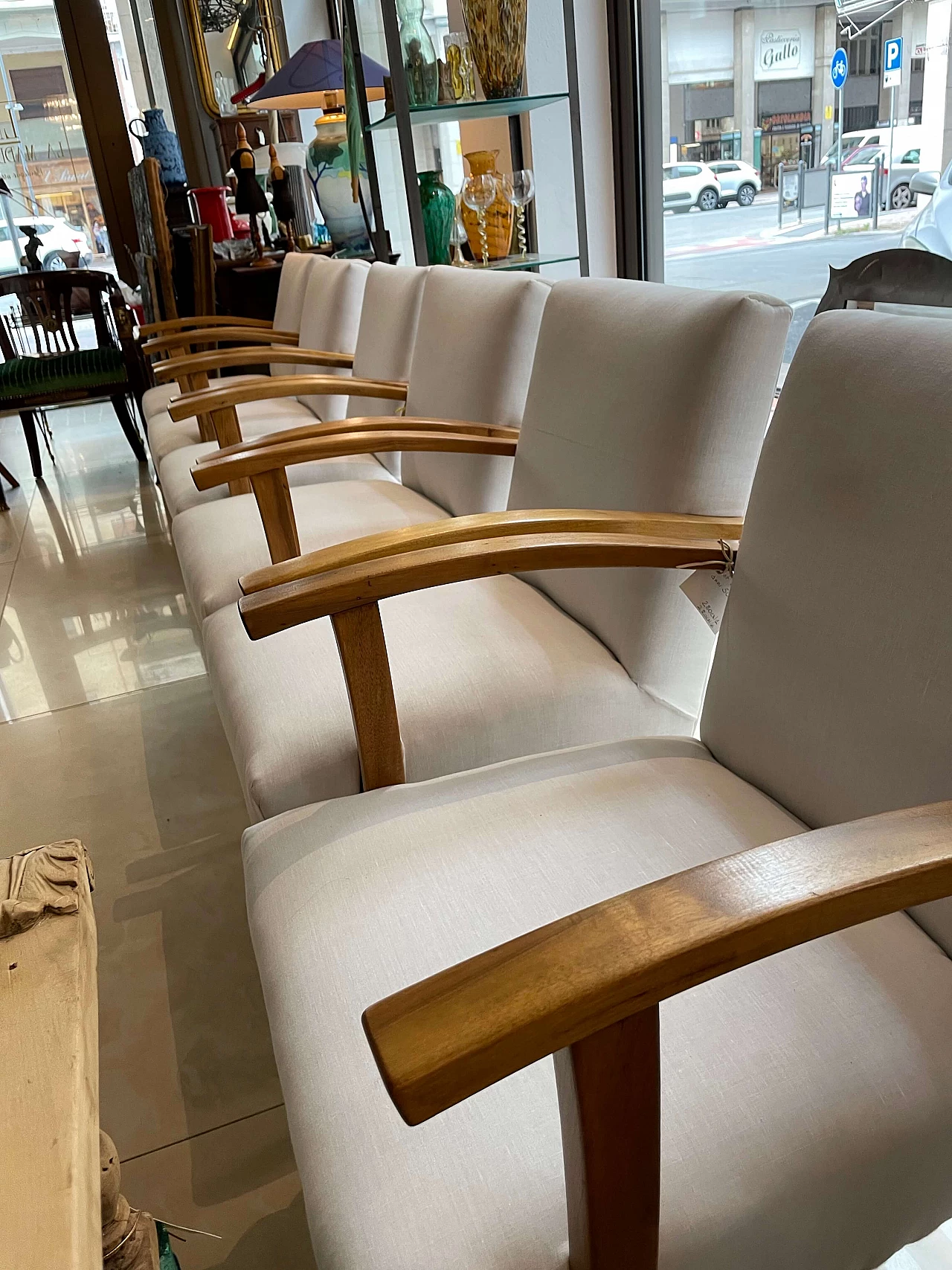 6 Wooden armchairs with armrests, 70s 1302793