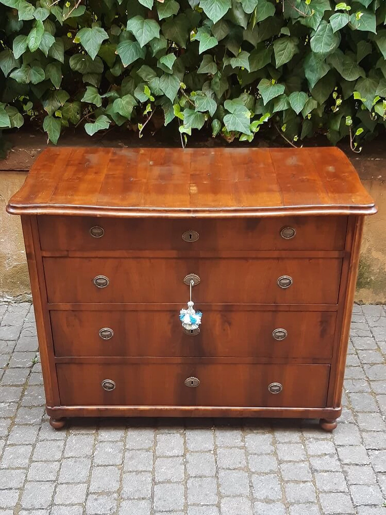 Cassettiera lastronata in noce, '800 1303176