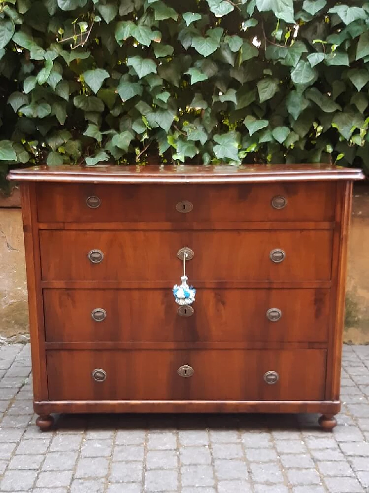 Cassettiera lastronata in noce, '800 1303177