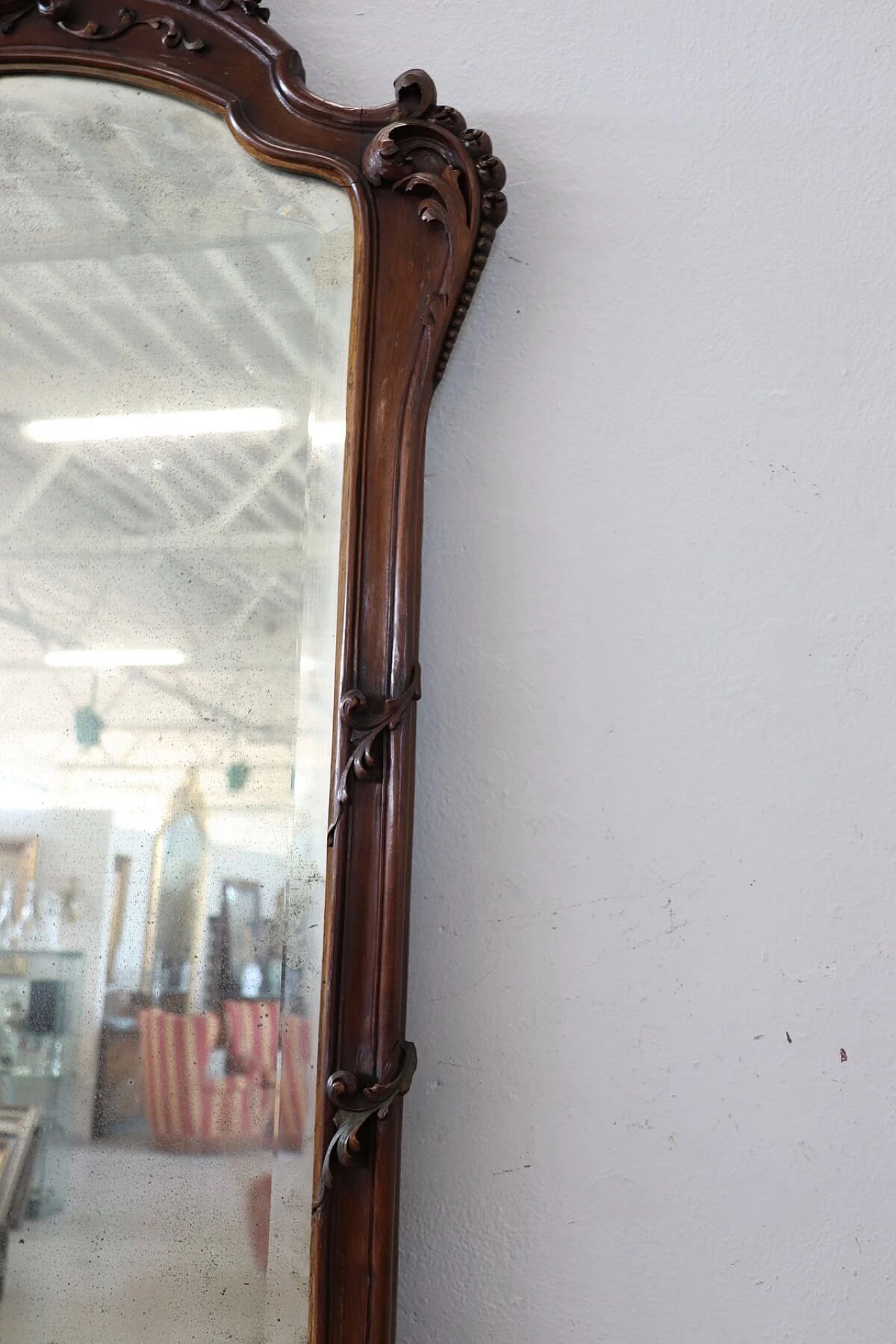 Carved walnut console table with mirror, late 19th century 1303616