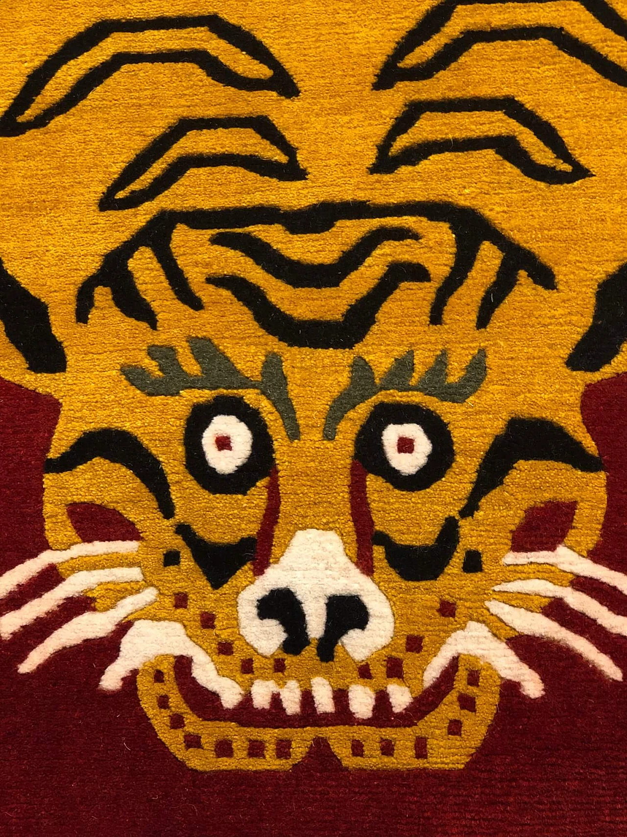 Hand-knotted Tibetan rug 1304217