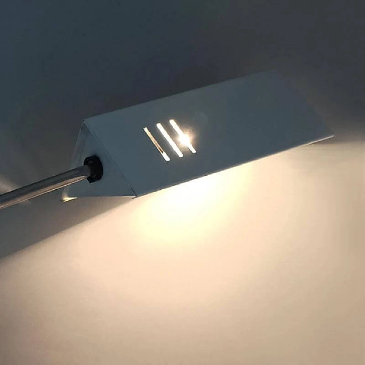 Lampada da tavolo bianca di Veneta Lumi, anni '70 1304380