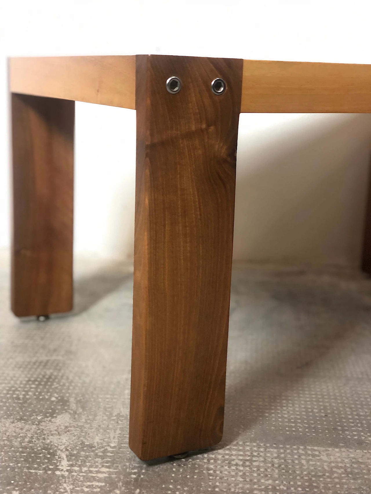 Coffee table in beech and walnut, 1960s 1305199