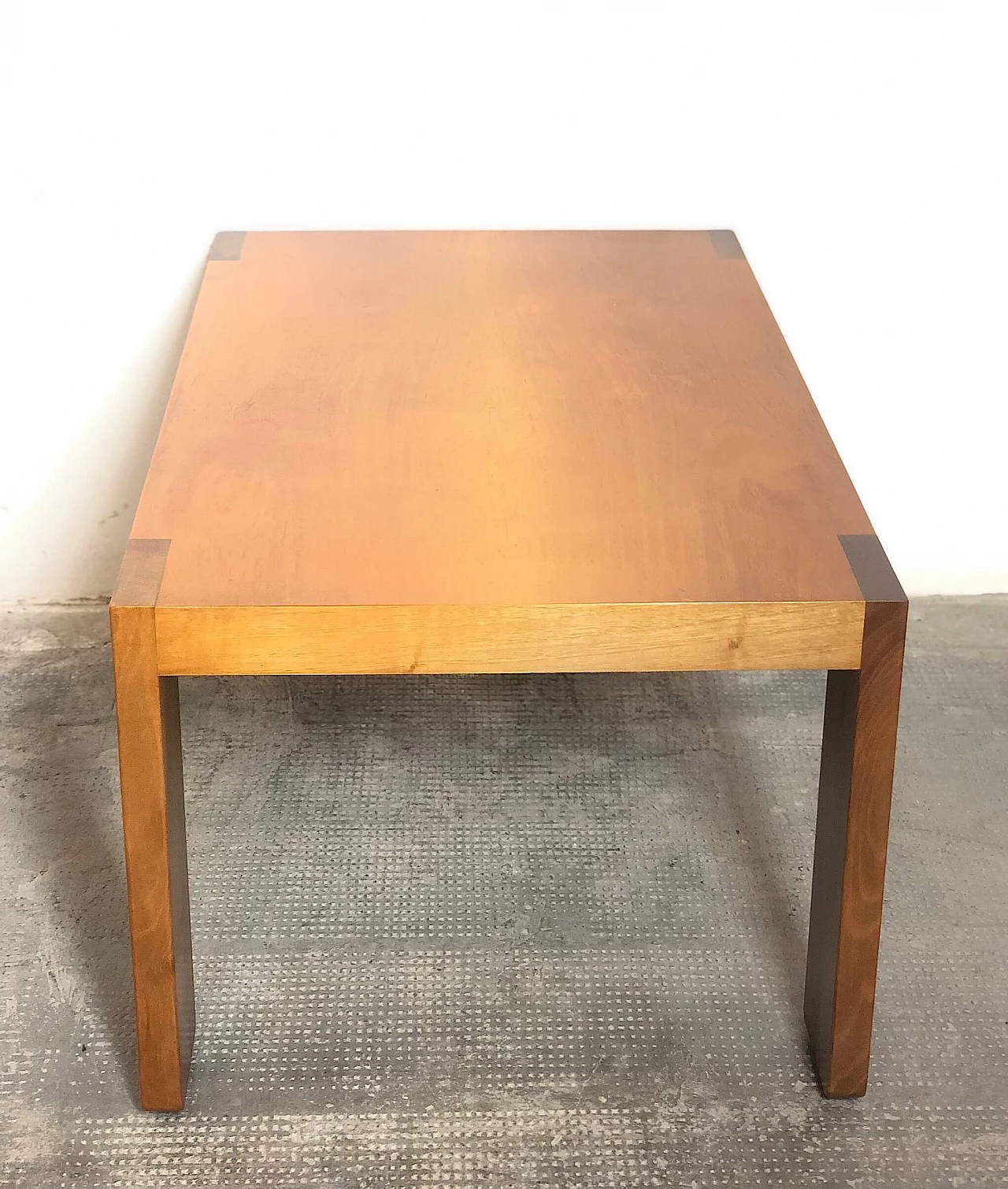 Coffee table in beech and walnut, 1960s 1305215