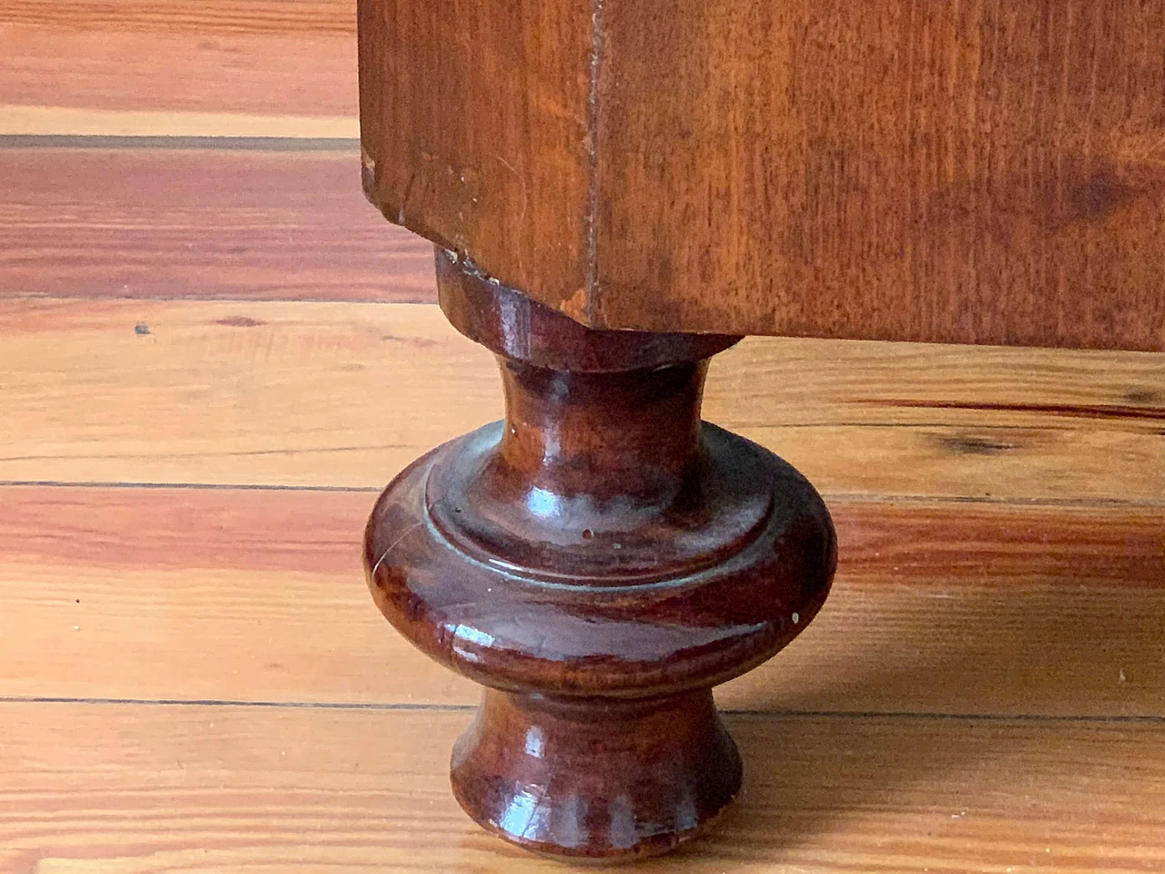 Cassettiera in legno con specchiera, inizio '900 1305343