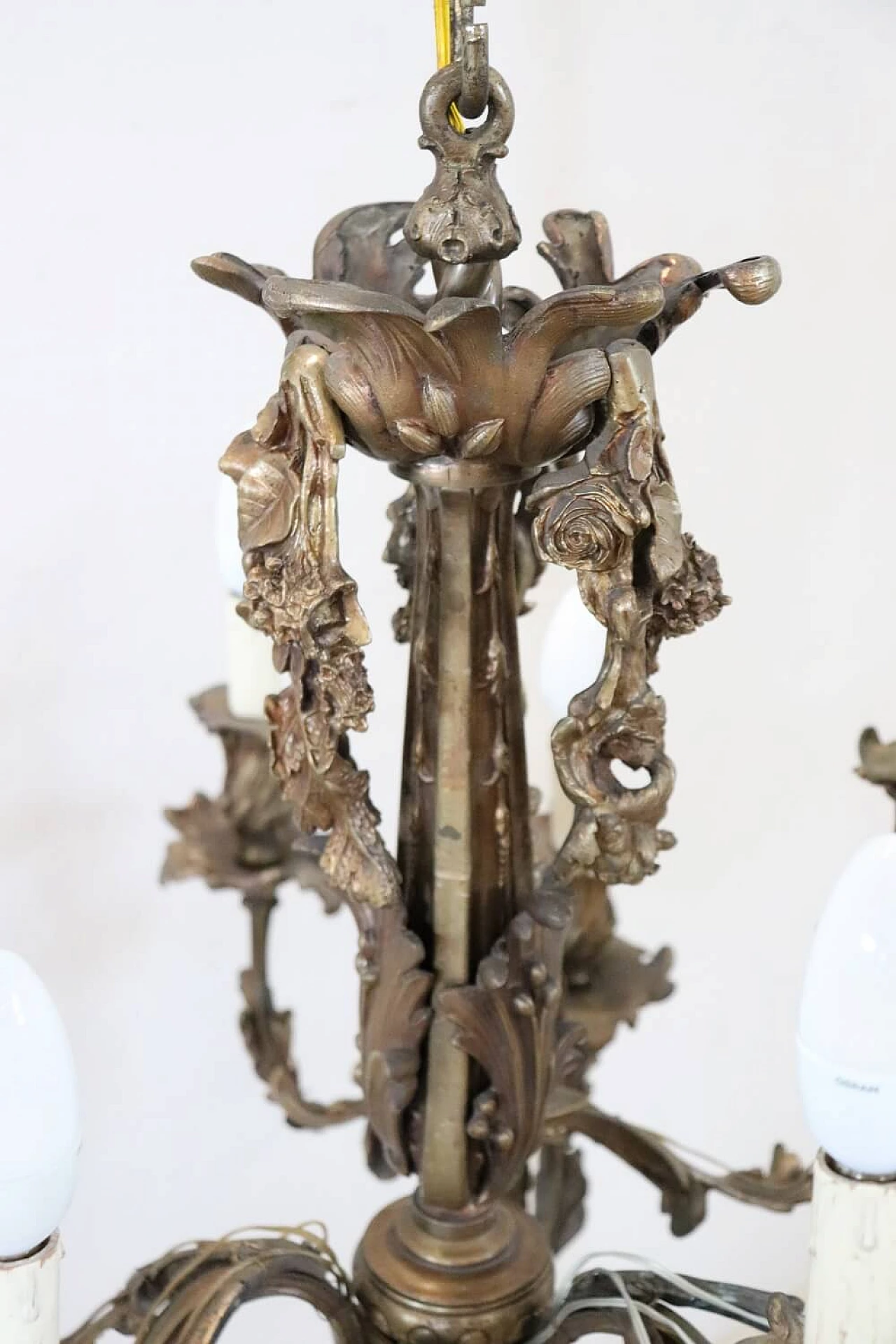 Nine-light bronze chandelier, early 20th century 1305651