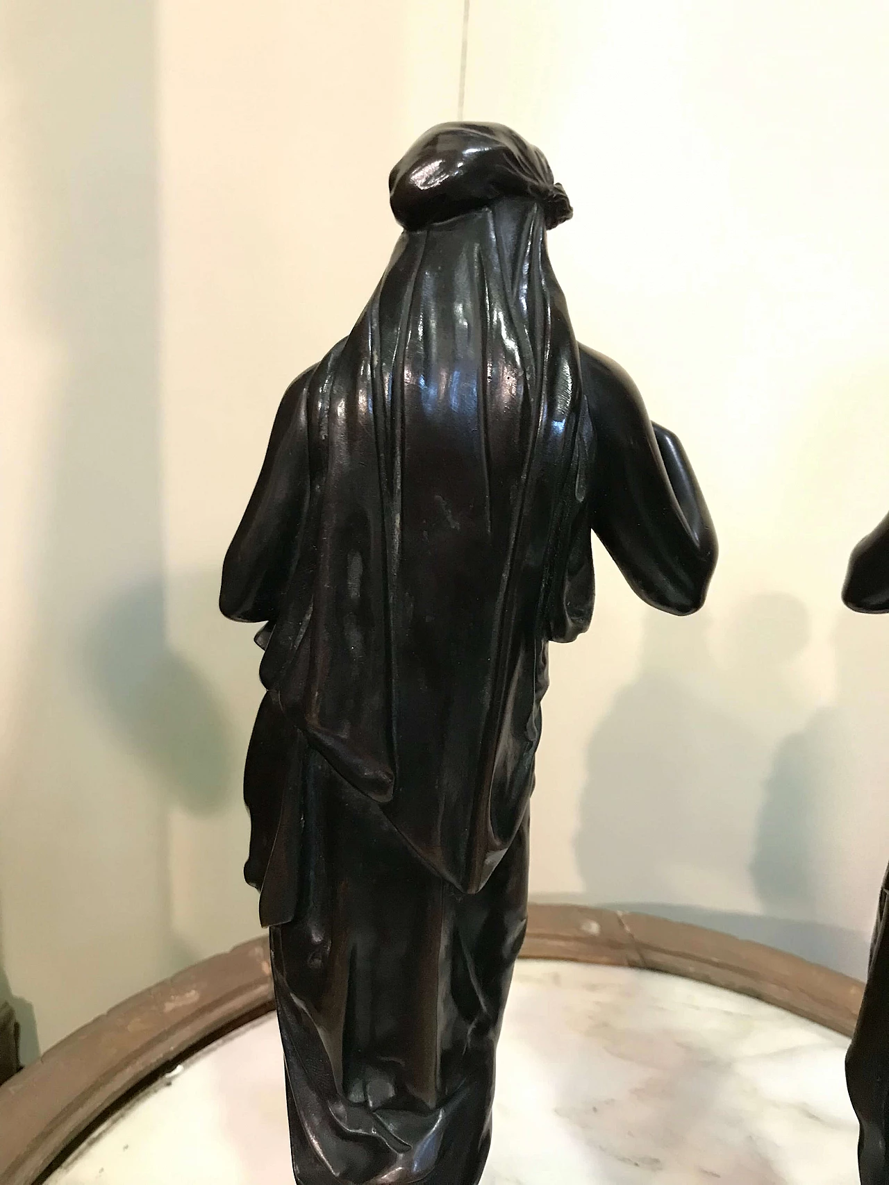 Coppia di figure femminili neoclassiche, inizio ‘800 1306357