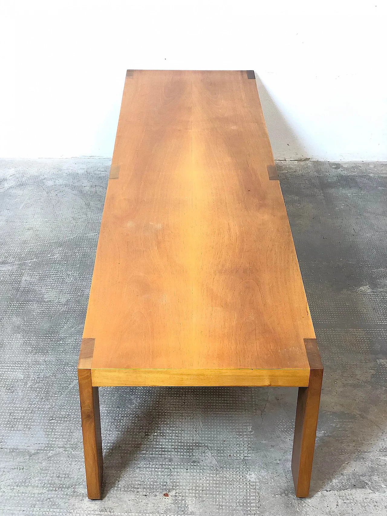 Large coffee table in beech and walnut, 1960s 1307341