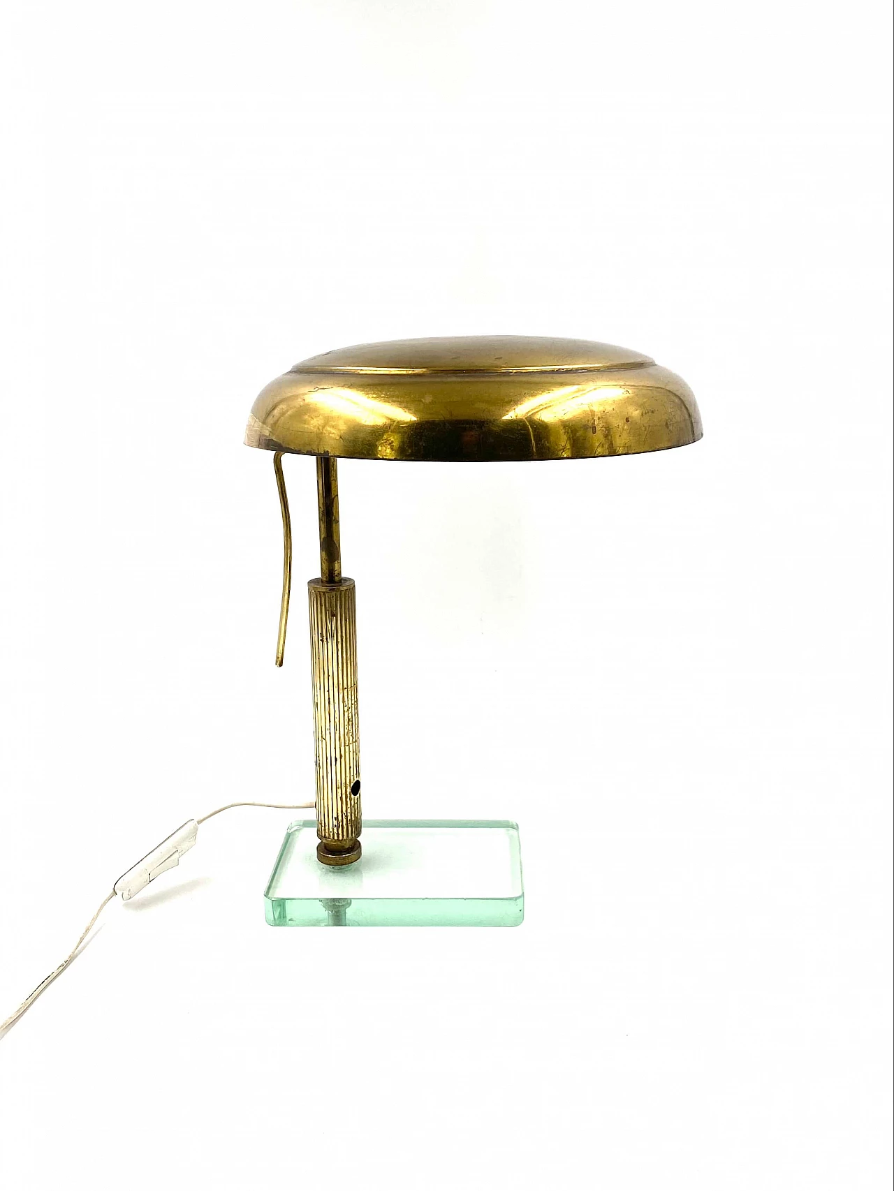 Brass table lamp in the style of Pietro Chiesa for Fontana Arte, 1940s 1308029