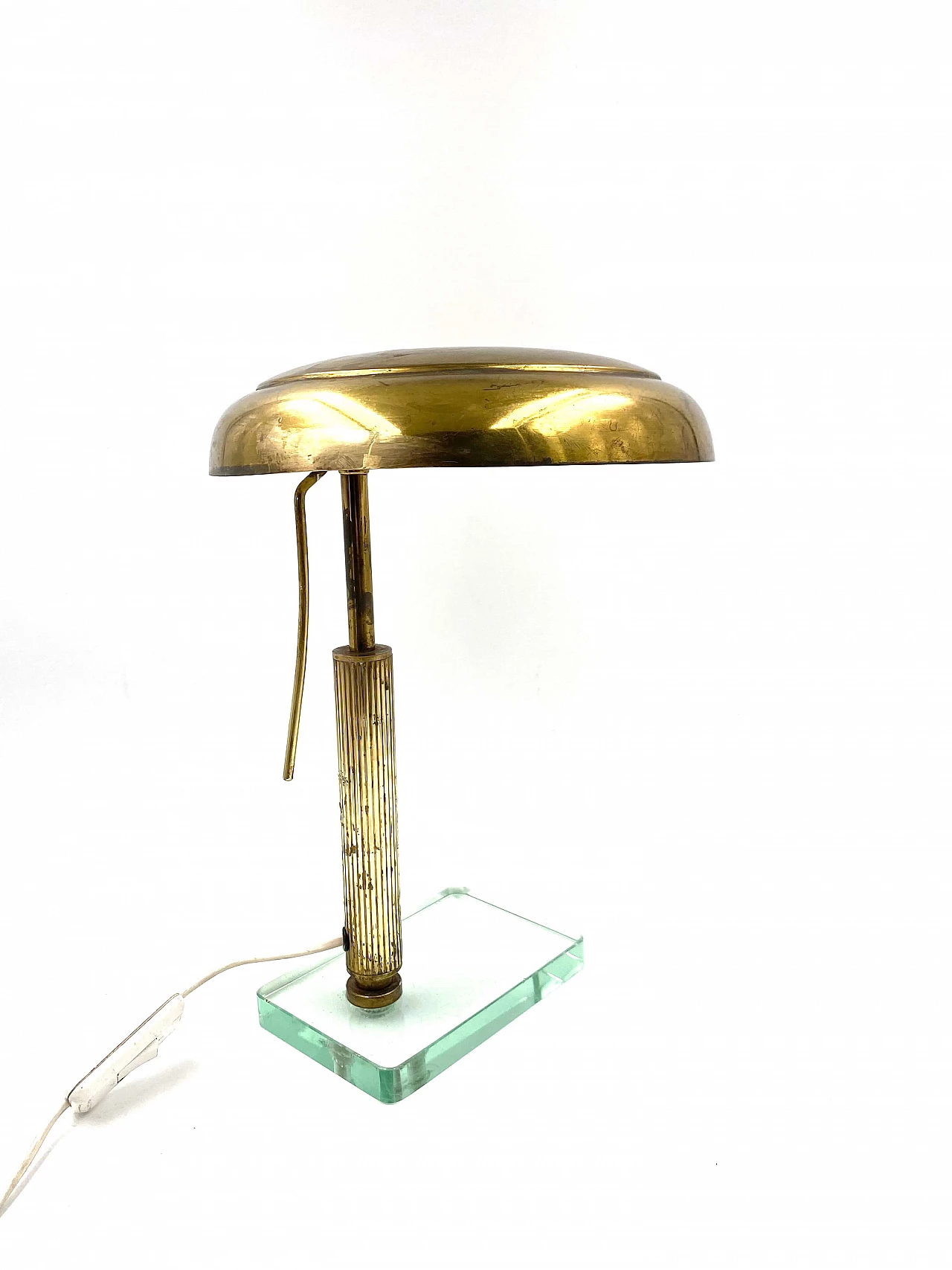 Brass table lamp in the style of Pietro Chiesa for Fontana Arte, 1940s 1308035