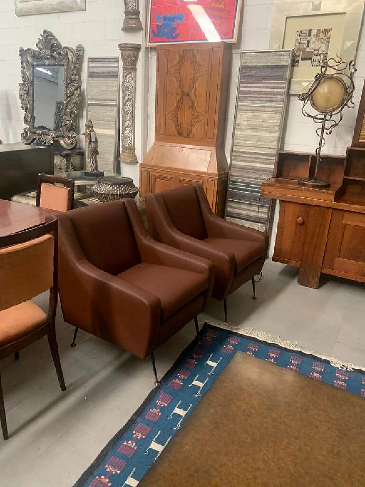 Coppia di poltrone in similpelle, anni '50 1308293