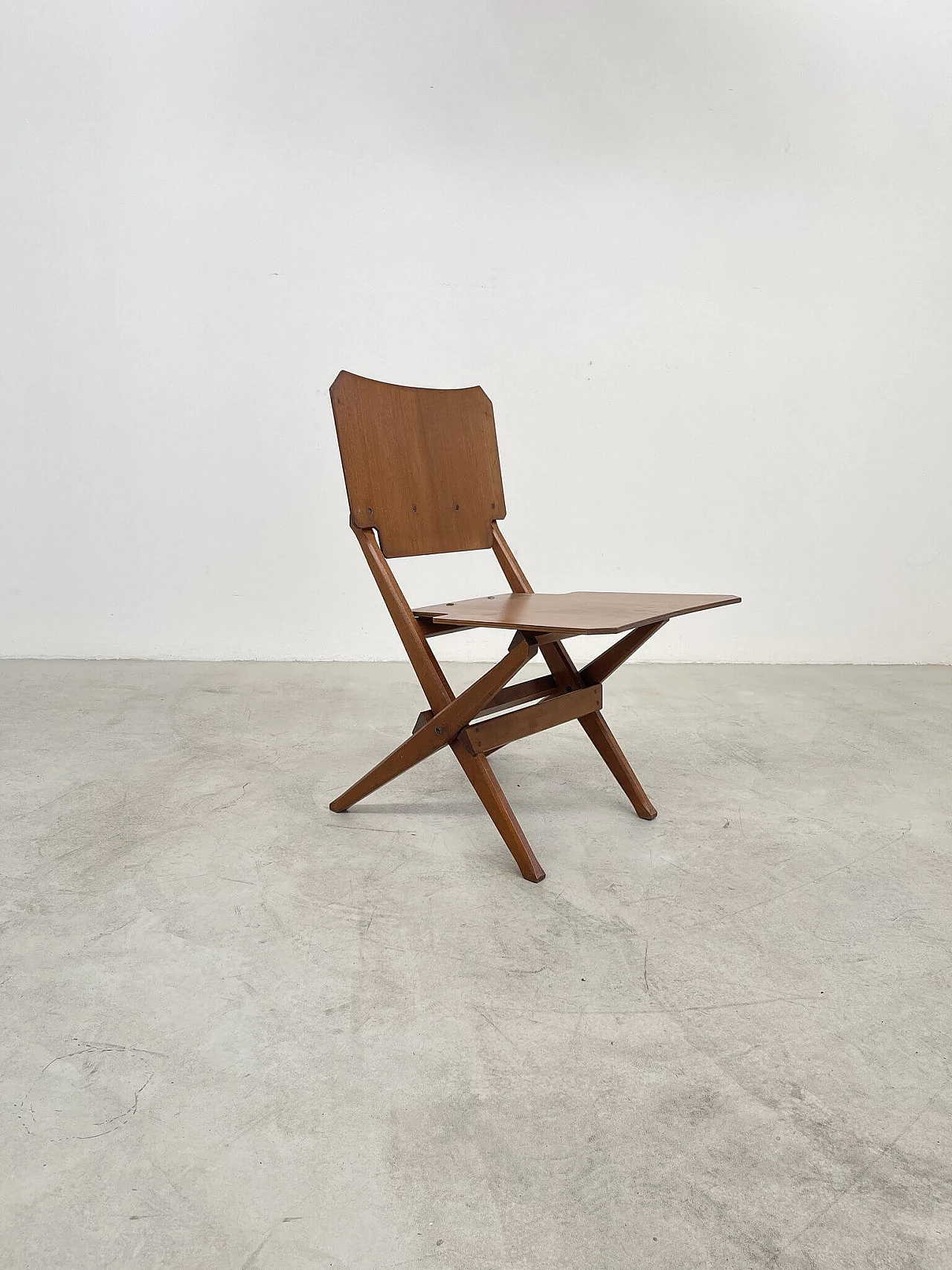 Folding chair in wood by Franco Albini for Poggi, 50s 1310252