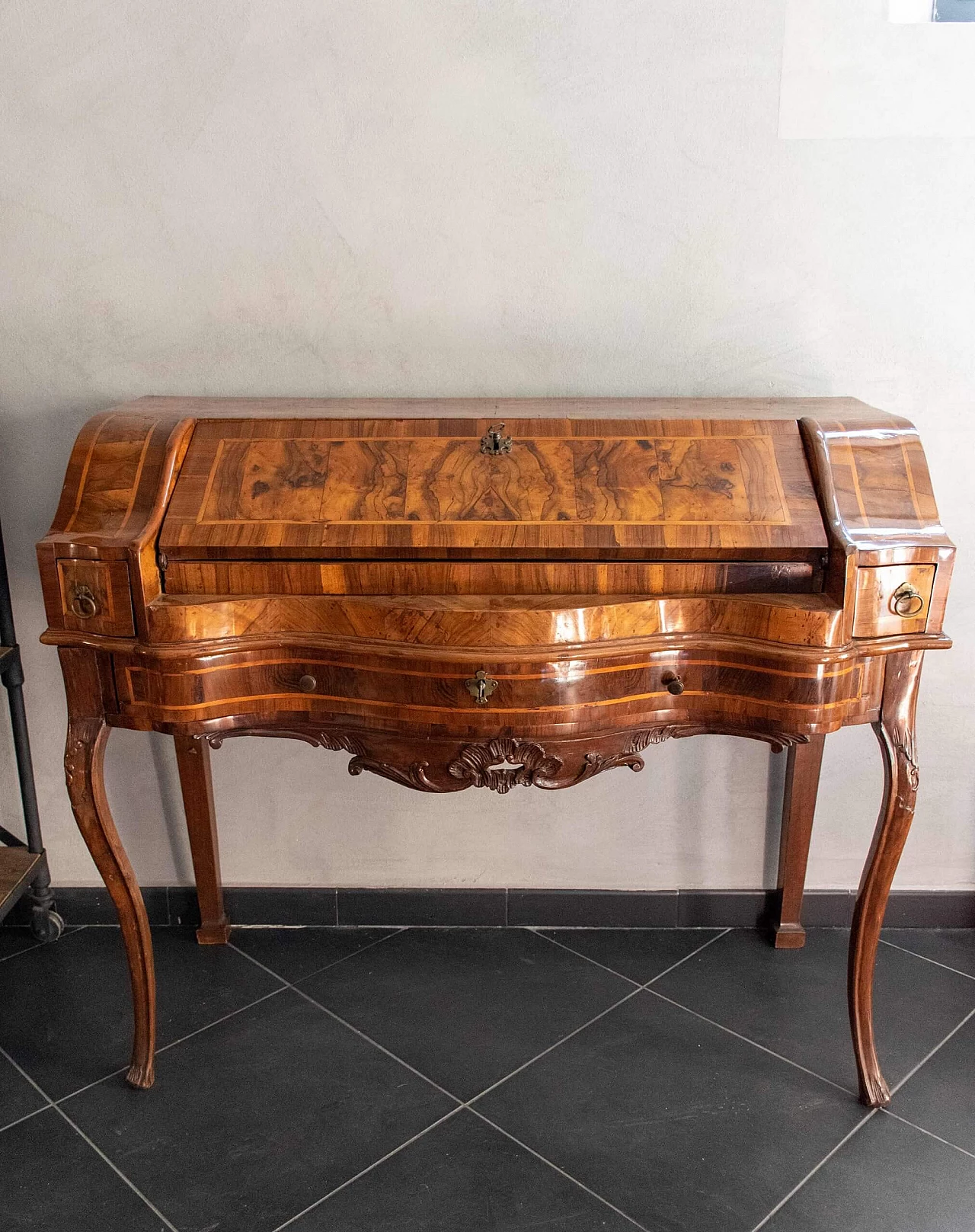 Louis XV flap desk, Veneto, early 19th century 1310432