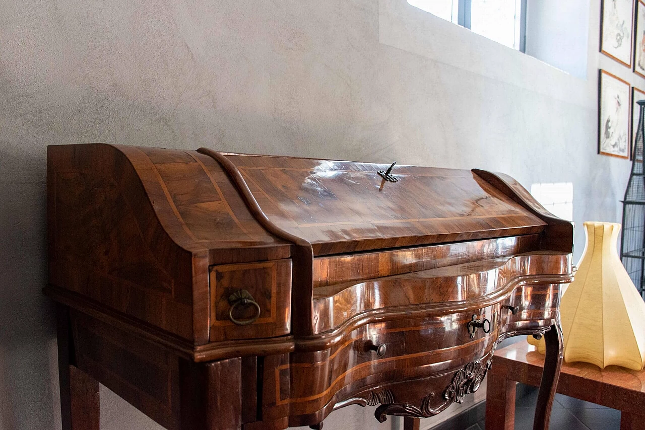 Louis XV flap desk, Veneto, early 19th century 1310433