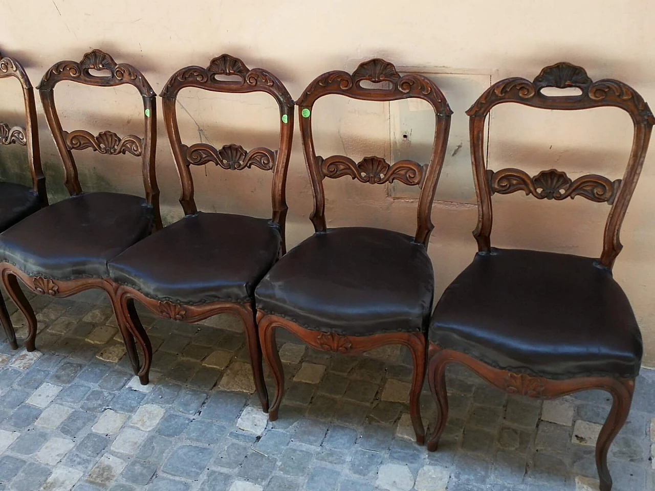 6 Louis XVI walnut chairs with leather covers, Veneto, late 18th century 1310495