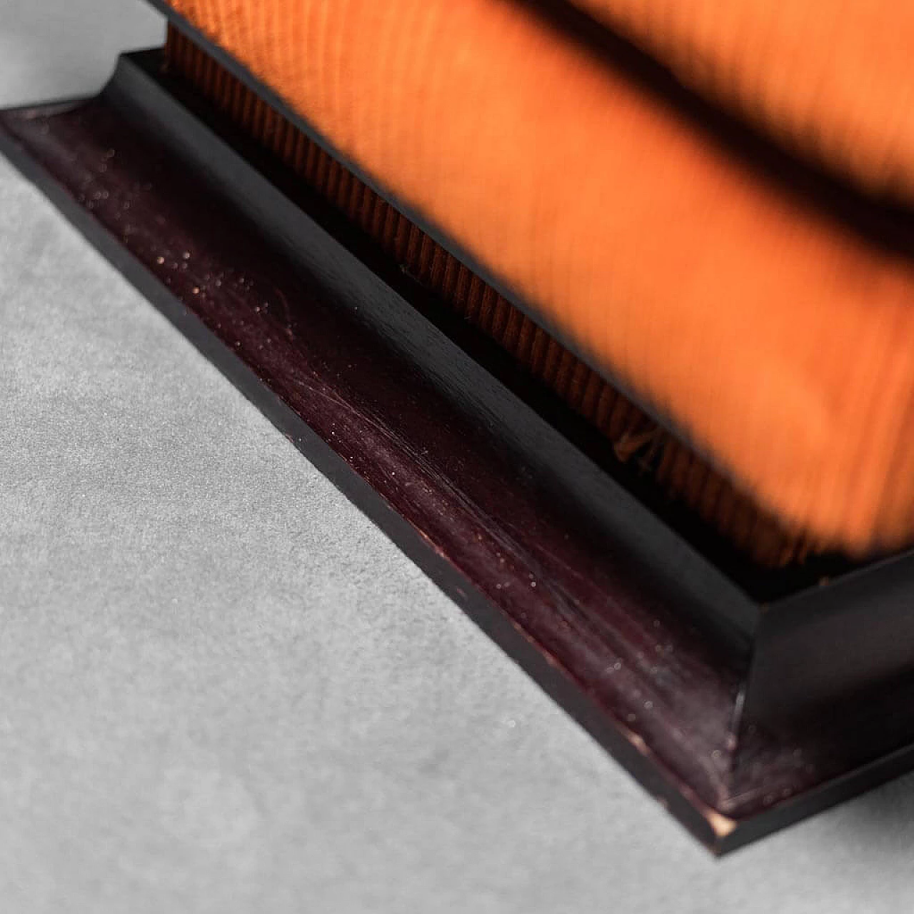 Pair of armchairs with pouf in orange velvet, 70s 1310607