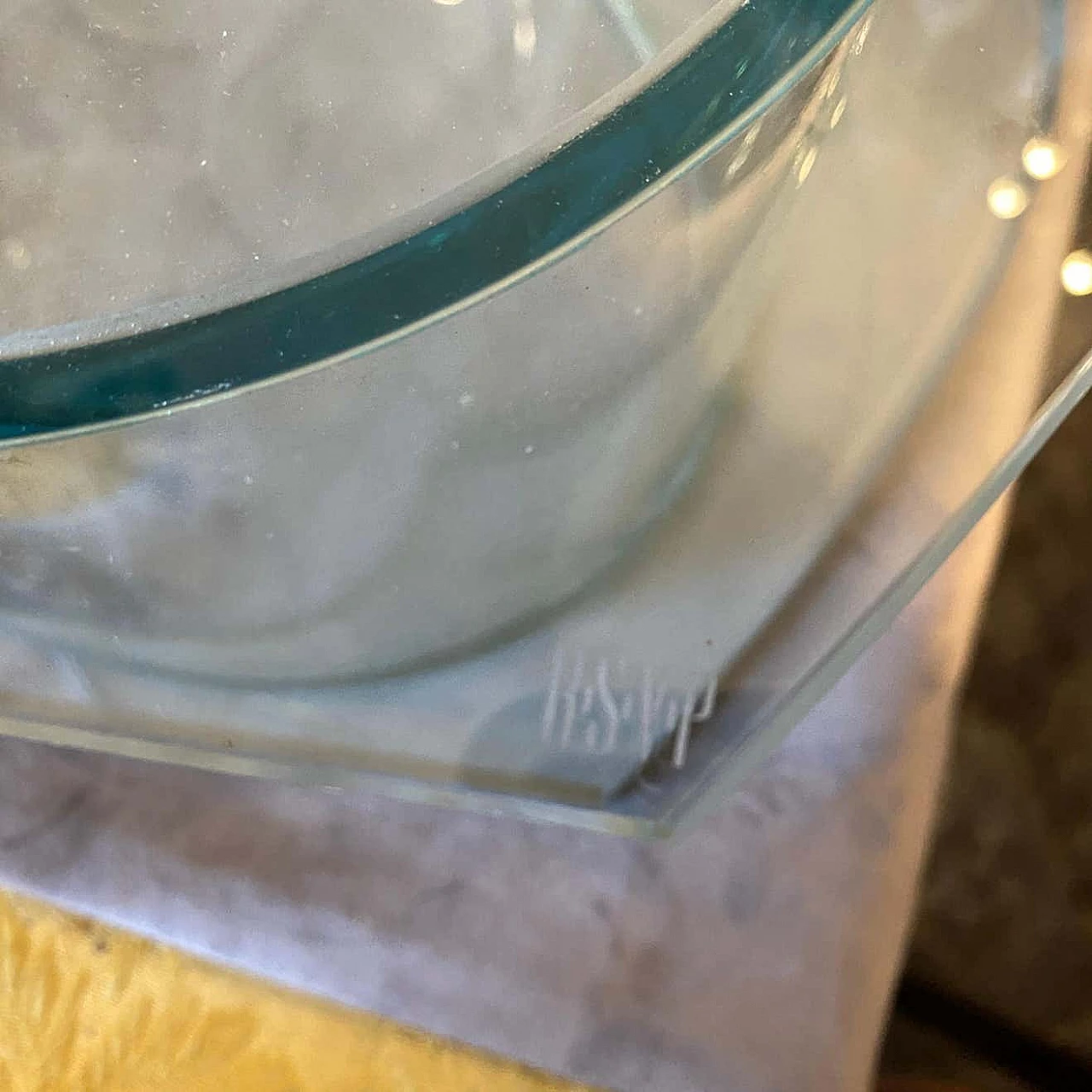 Modernist vase in glass, 80s 1310849