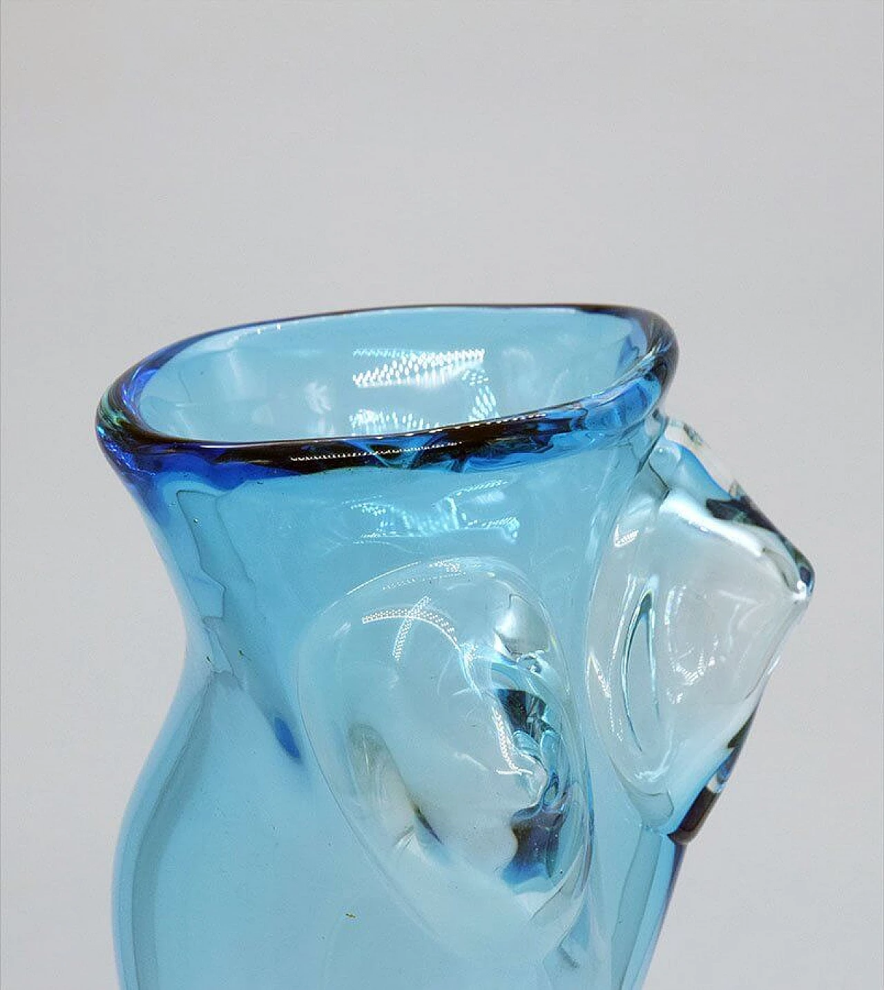 Vaso in vetro di Murano raffigurante una donna di Stefano Toso, anni '70 1310890