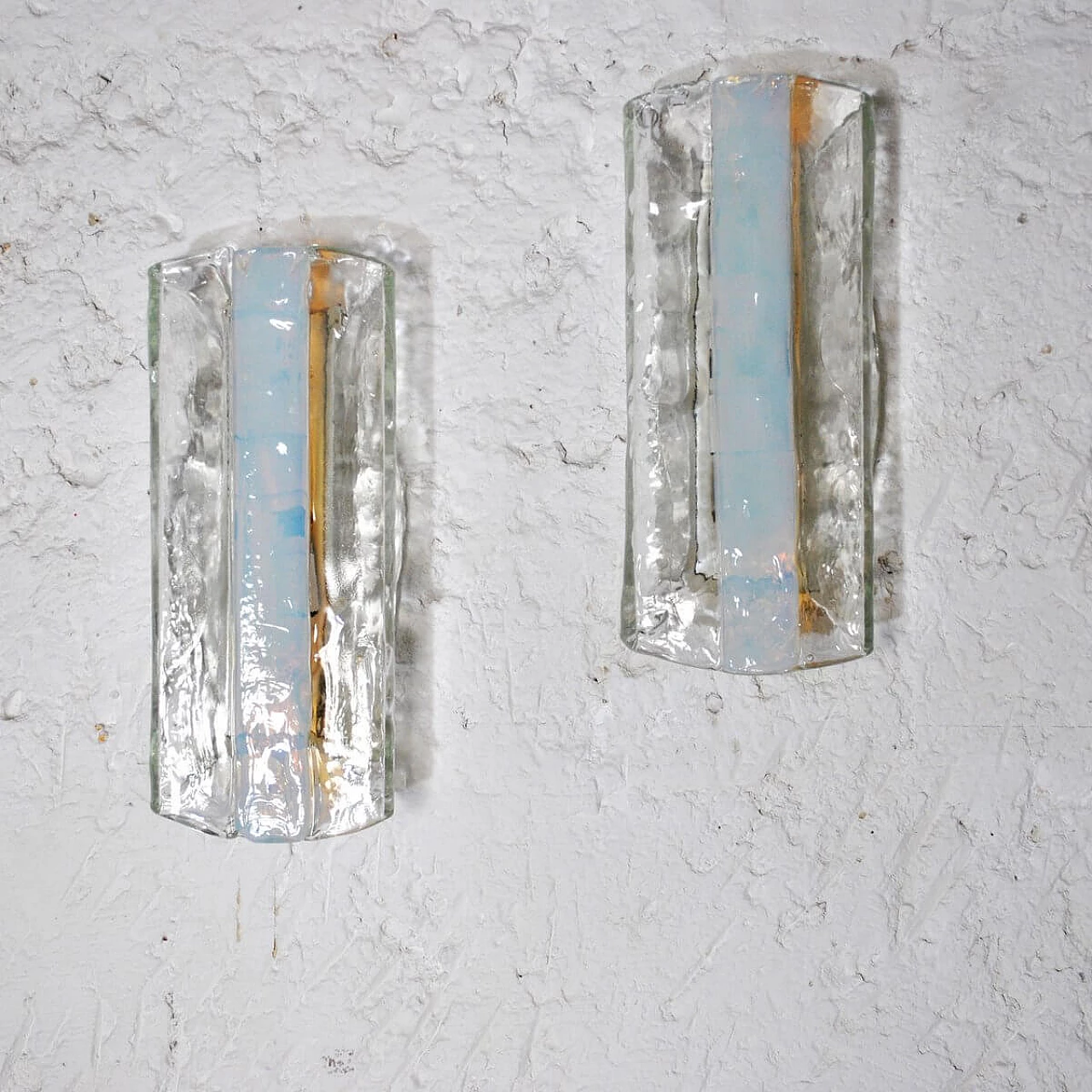 Pair of wall lamps in transparent rough Murano glass by Mazzega, 60s 1311044