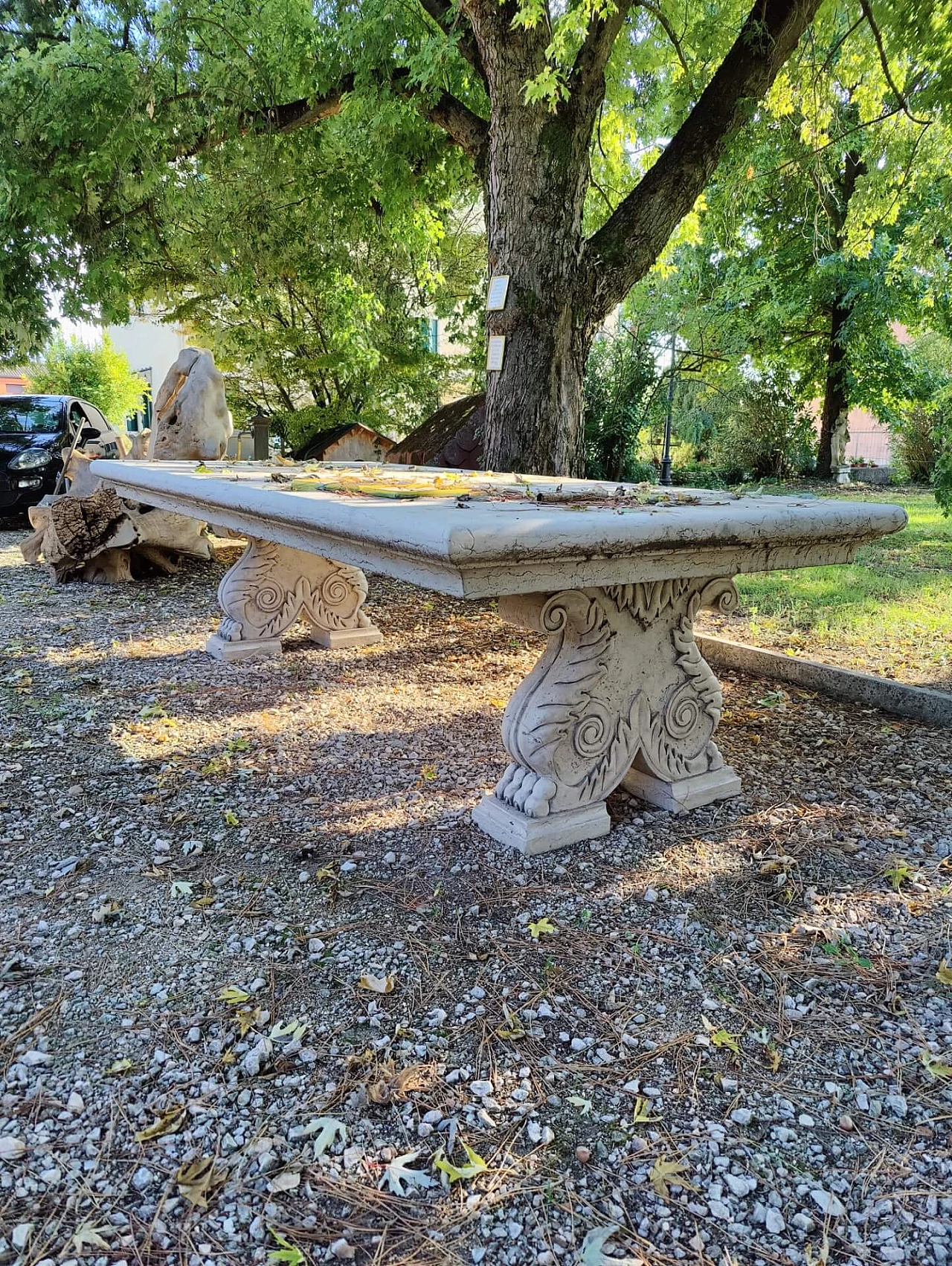 Table in Biancone of Asiago marble, 19th century 1311073