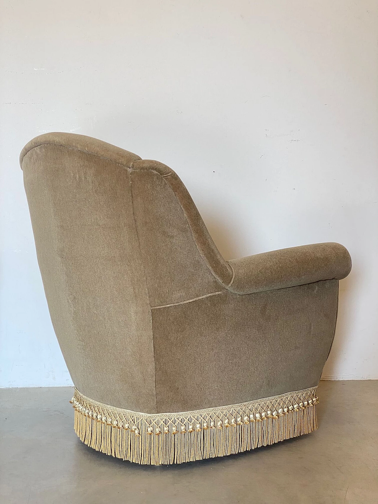 Pair of velvet armchairs, 1960s 1311303