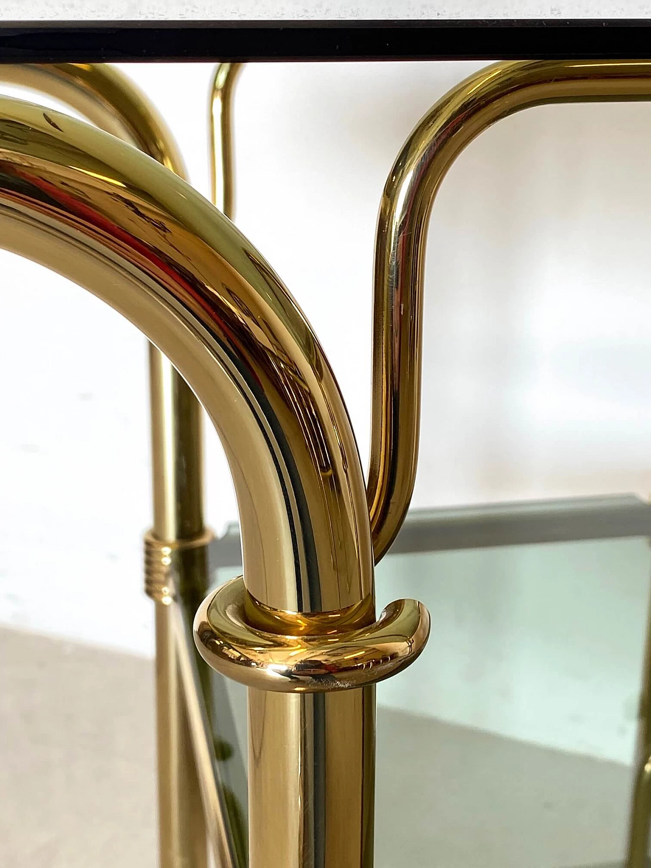 Coppia di tavolini in ottone, anni '80 1311328