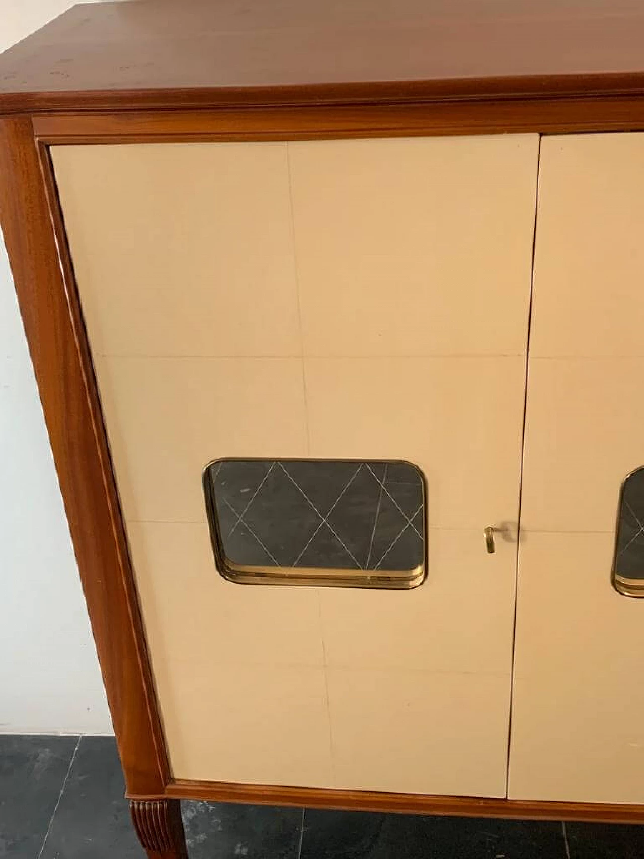 Credenza in mogano e pergamena, anni '50 1312081