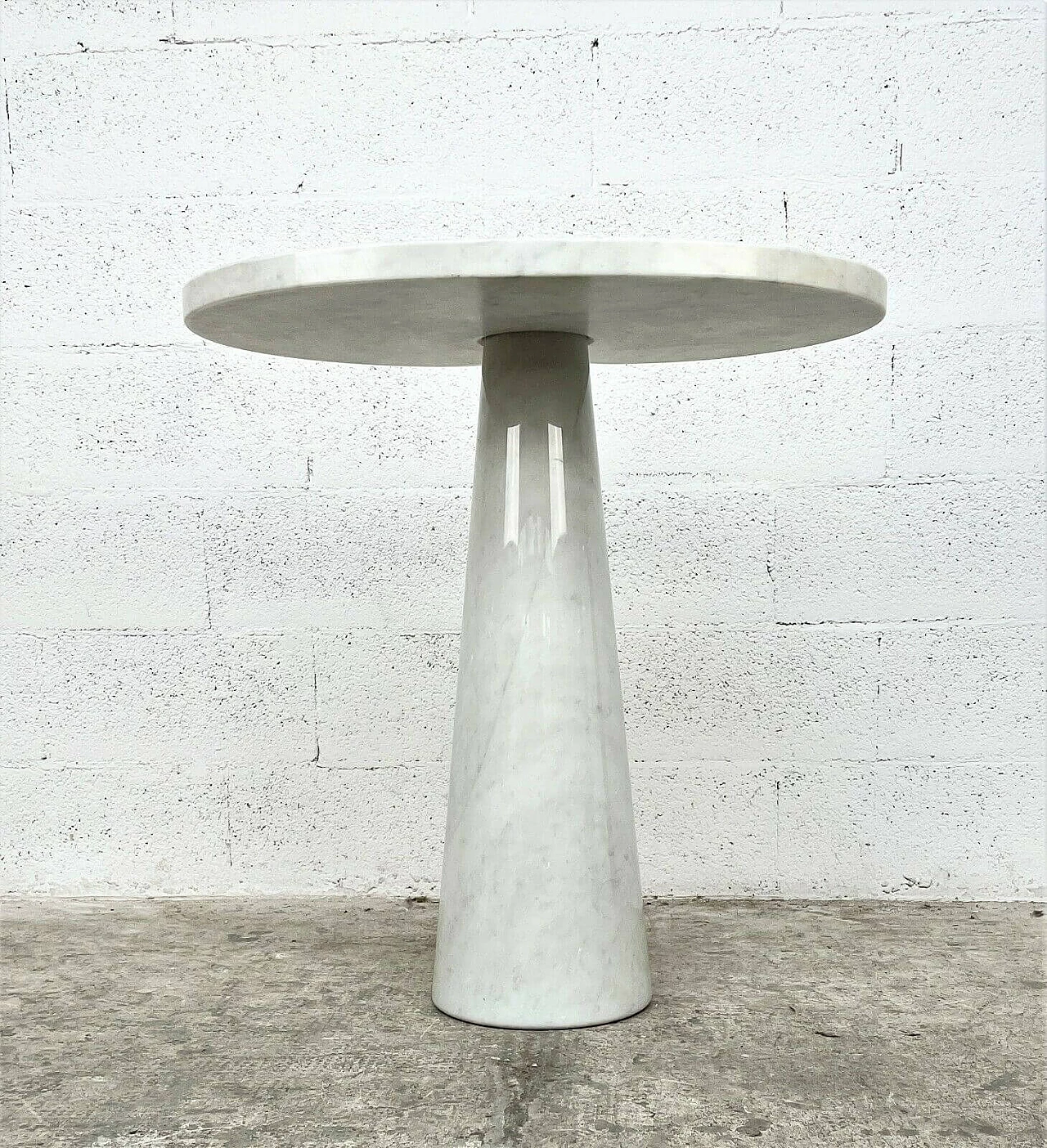 Eros side table in Carrara marble by Angelo Mangiarotti for Skipper, 70s 1312377