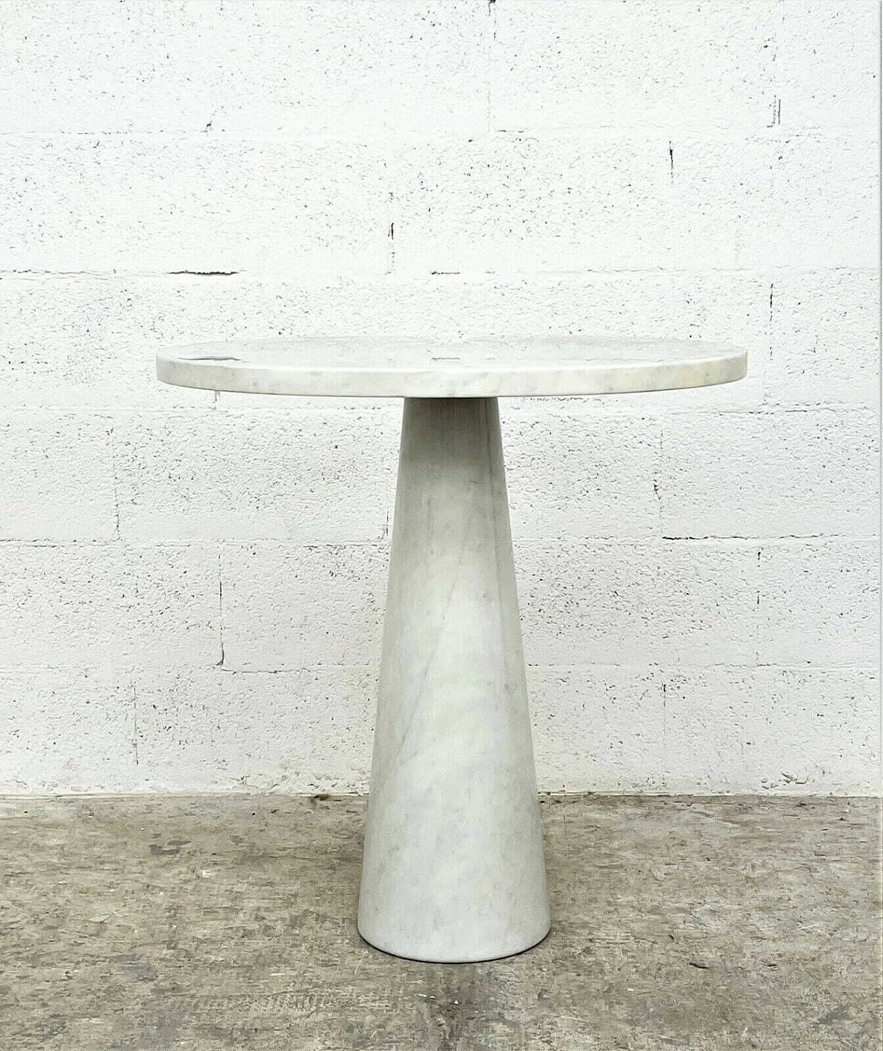 Eros side table in Carrara marble by Angelo Mangiarotti for Skipper, 70s 1312380