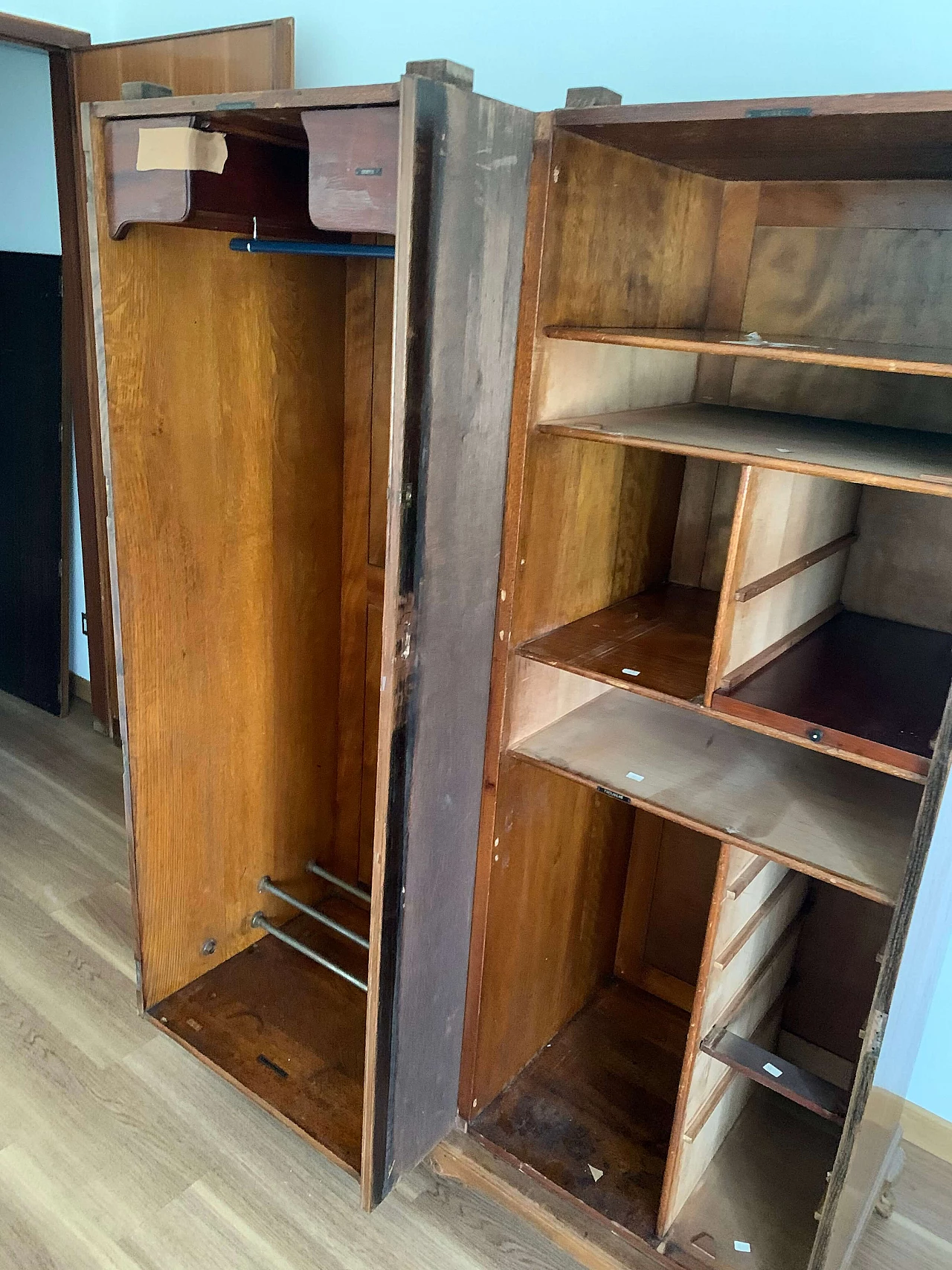 English wardrobe with internal compartments, 1920s 1322802