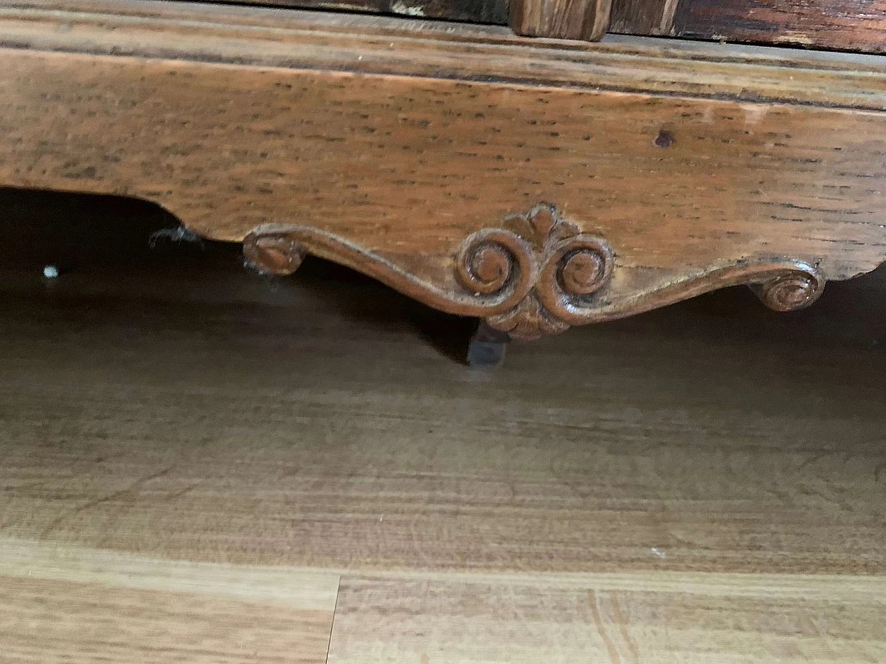 English wardrobe with internal compartments, 1920s 1322803