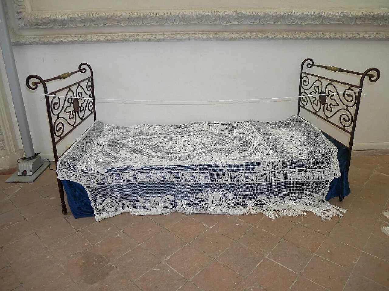 Antique single bed in wrought iron, 19th century 1322839