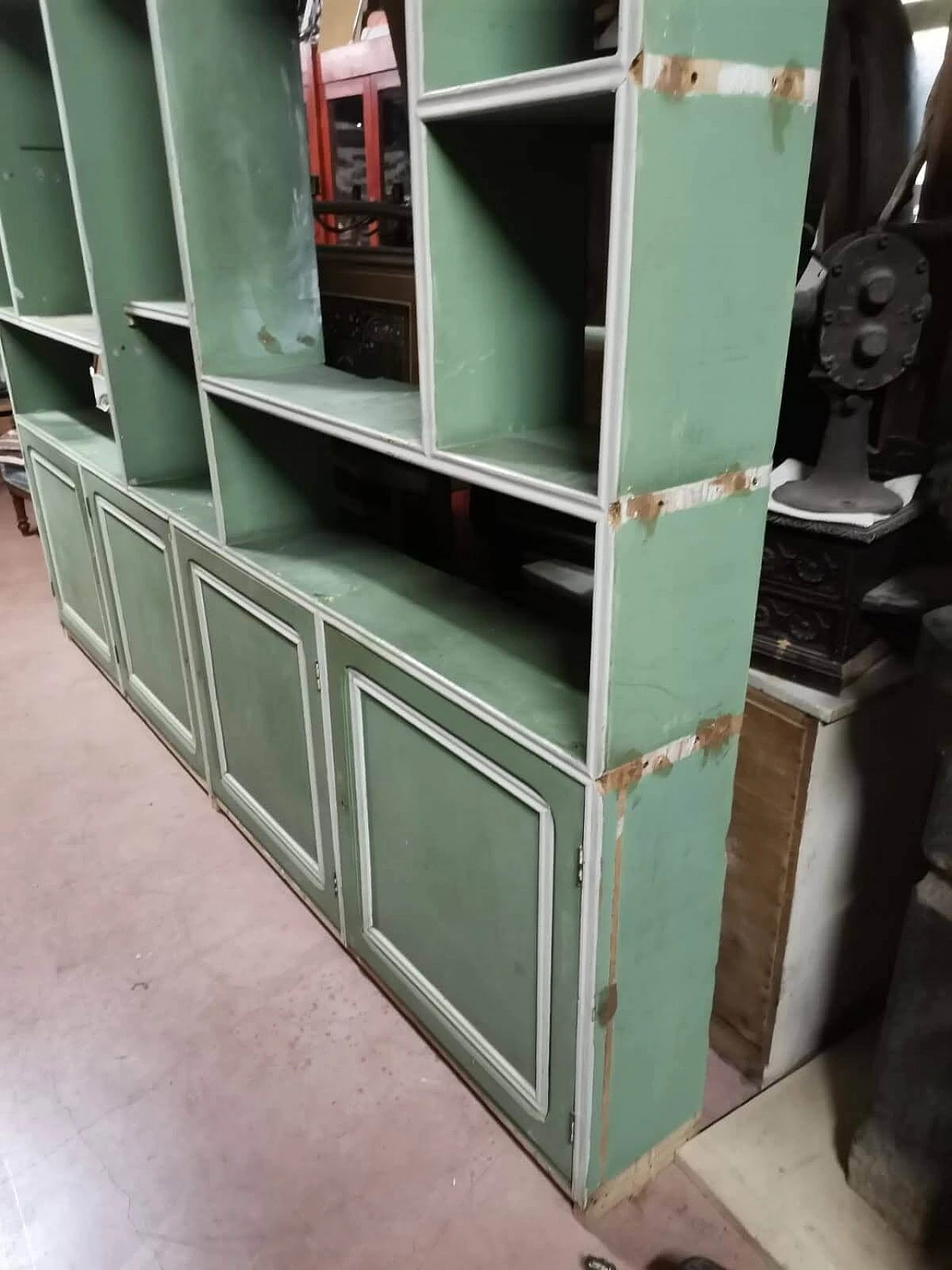 Libreria in abete massello, anni '50 1322979