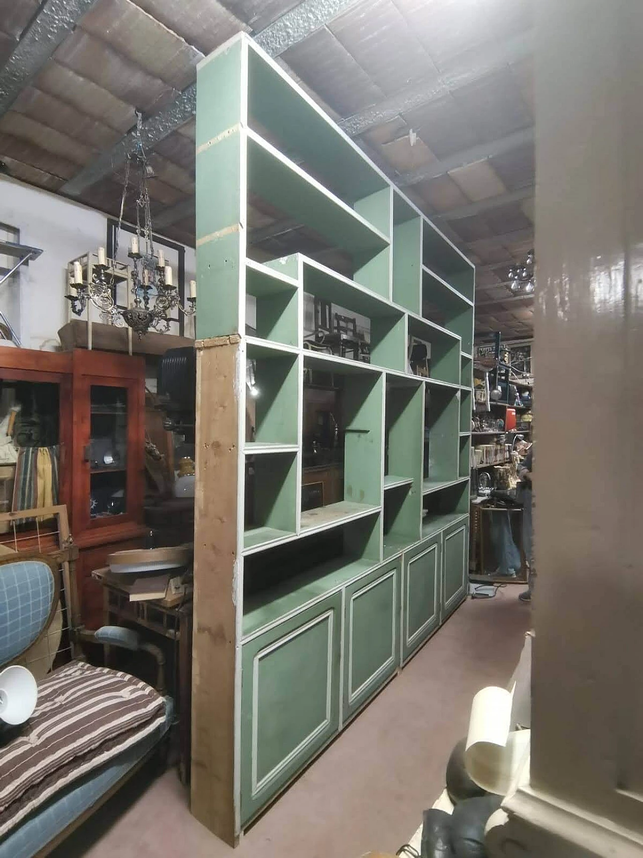 Libreria in abete massello, anni '50 1322981