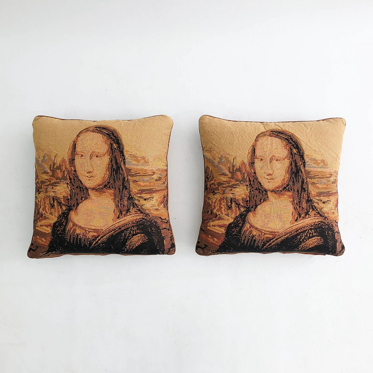 Cuscino souvenir raffigurante la Monna Lisa, anni '70 1323843